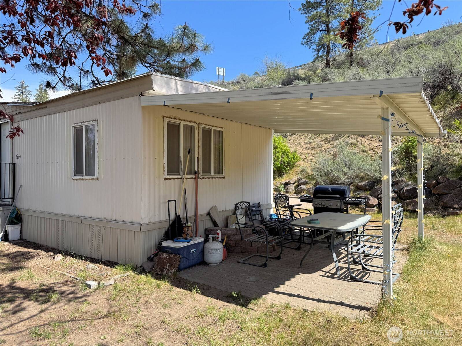 Davenport, WA 99122,31884 Phillips LN E