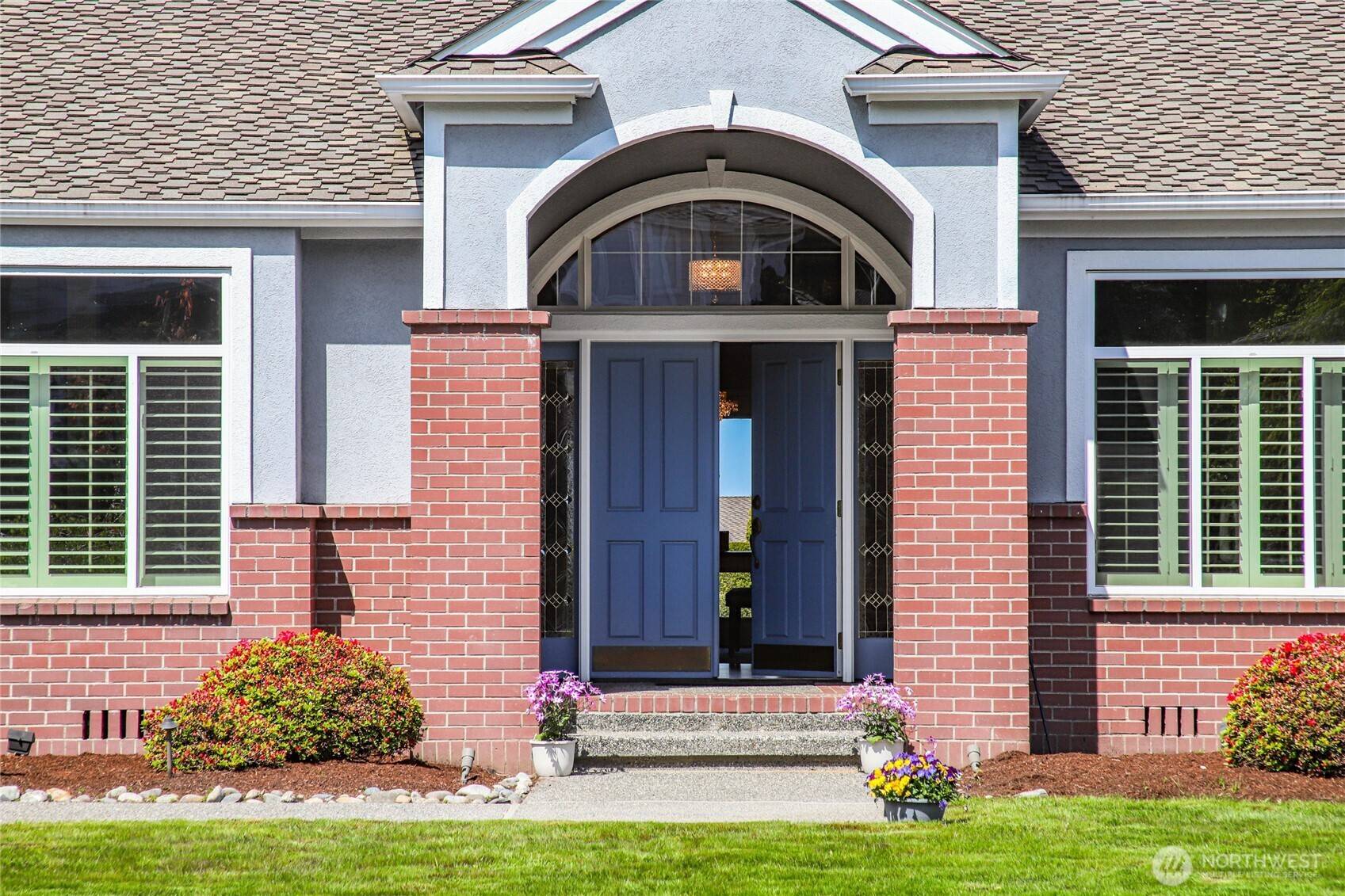 Everett, WA 98203,2431 56th ST SW