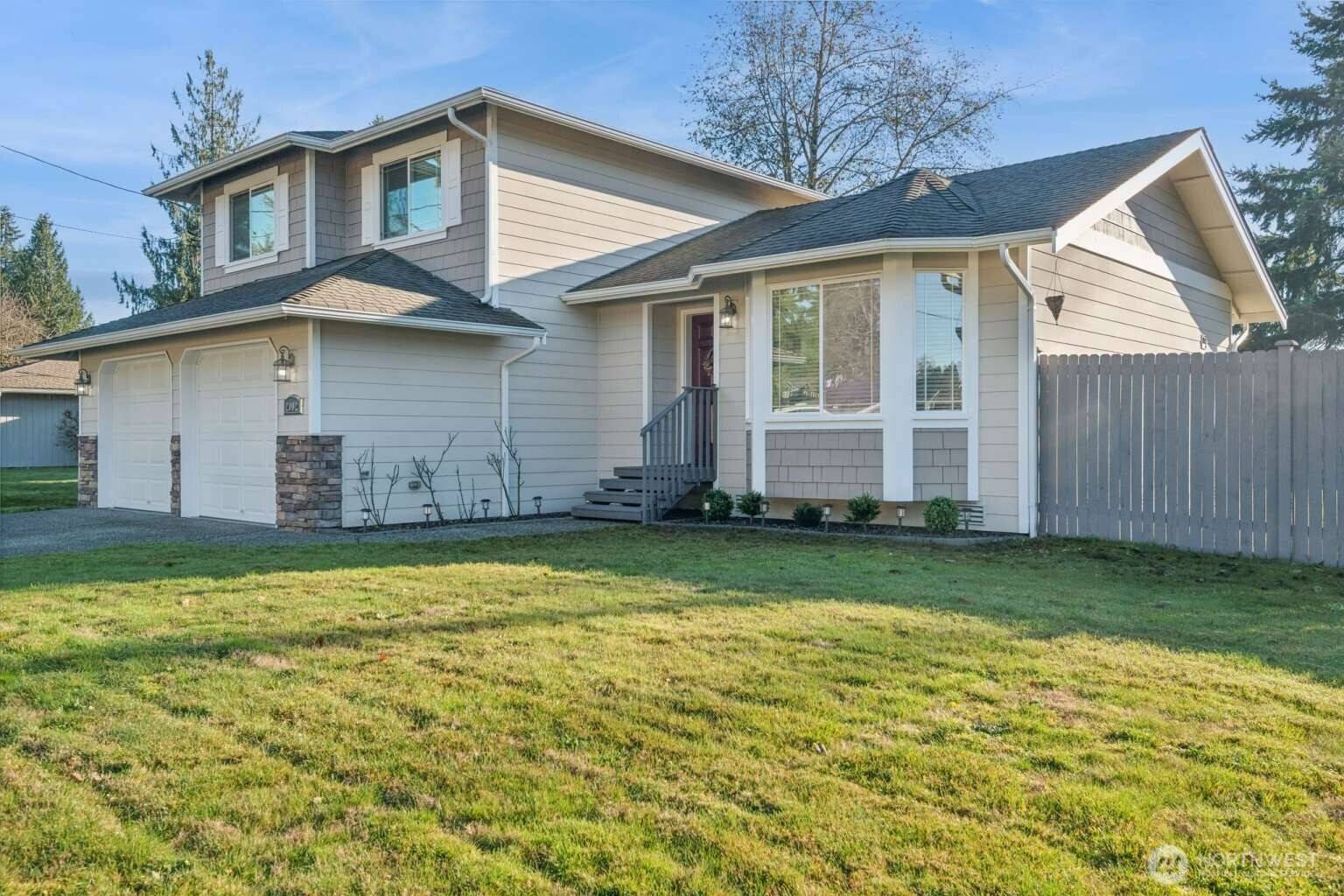 Everett, WA 98208,2002 122nd PL SE