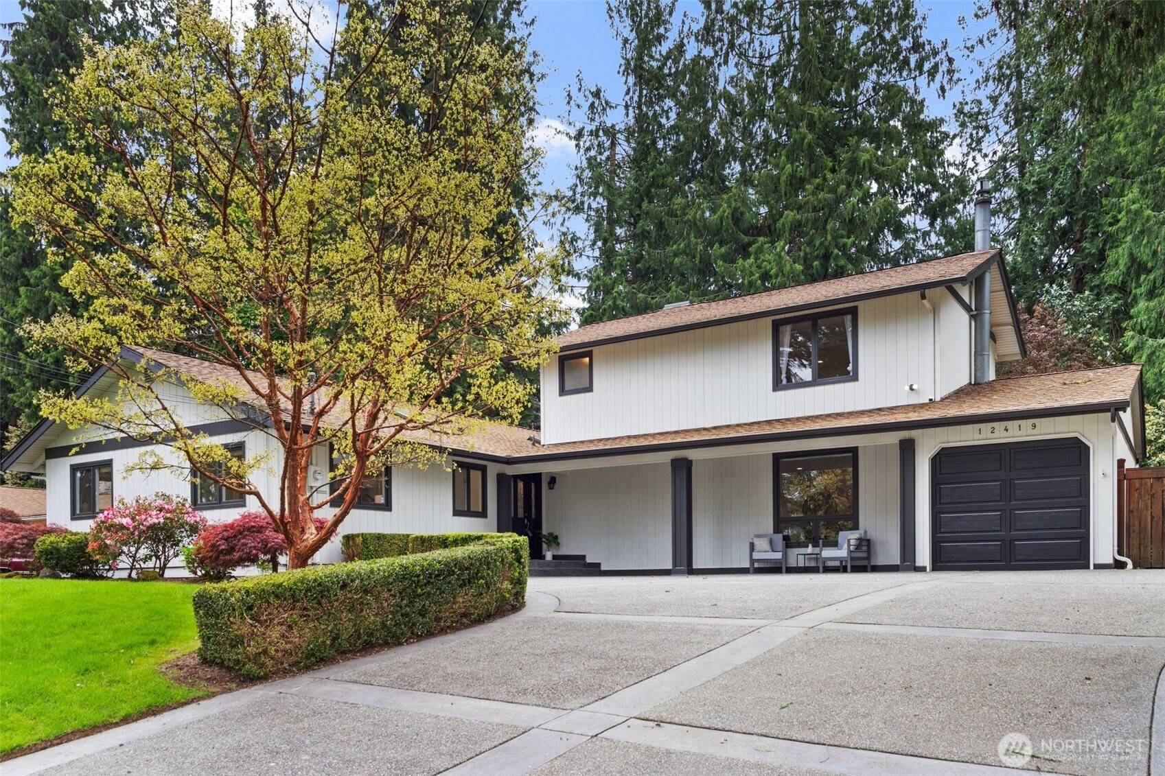 Kirkland, WA 98033,12419 NE 72nd ST