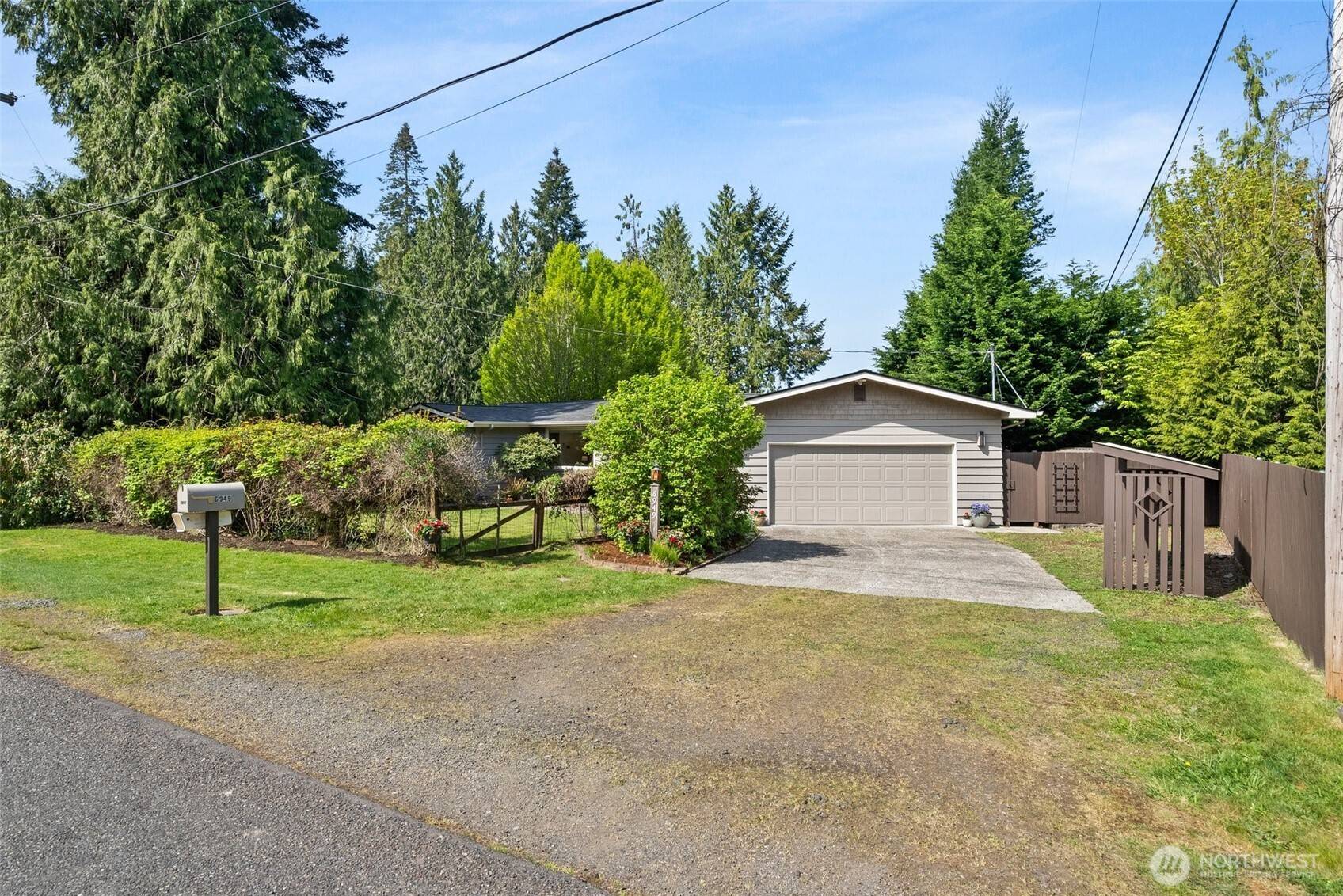 Olympia, WA 98516,6949 Kellogg DR NE