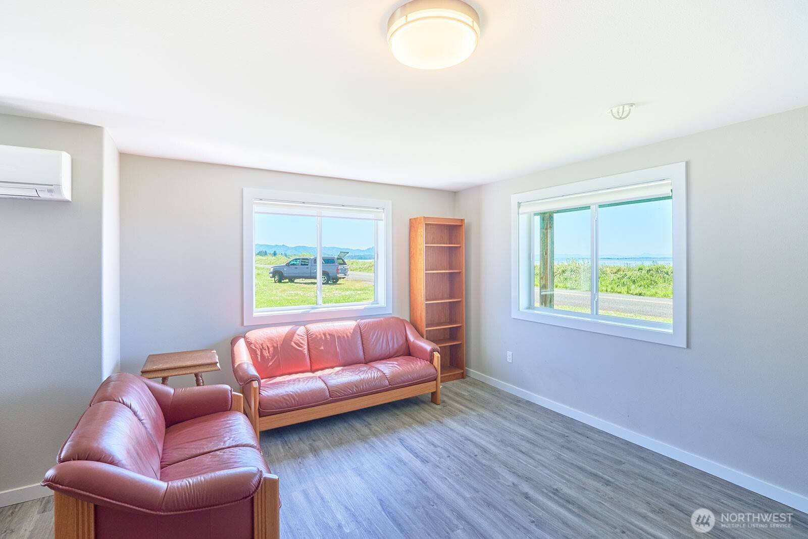 Ilwaco, WA 98624,264 Stringtown RD