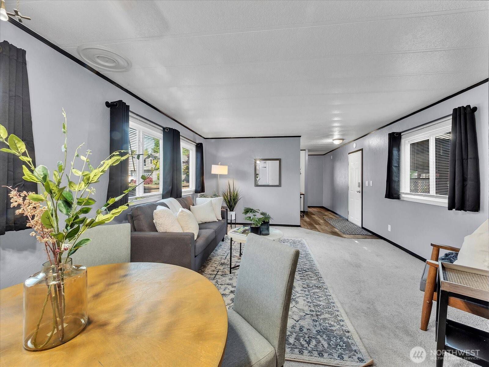 Lynnwood, WA 98087,415 Lakeview RD #E-4