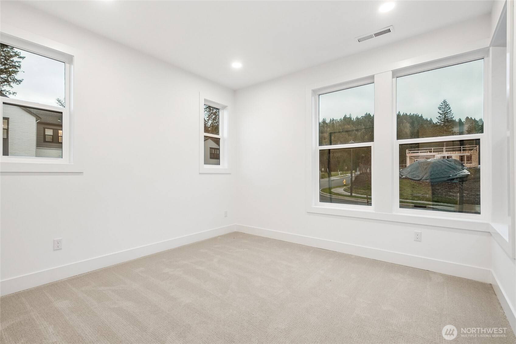 Newcastle, WA 98059,8407 137th AVE SE #7