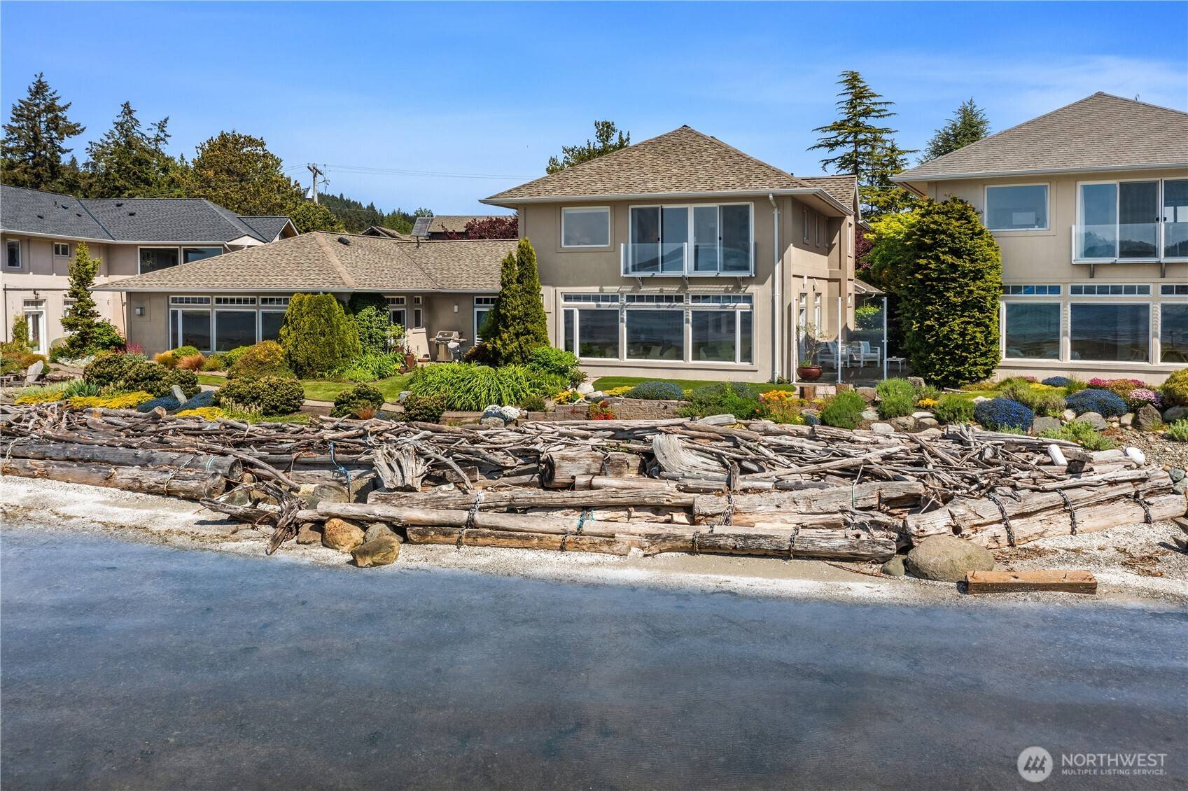 Bainbridge Island, WA 98110,4582 Point White Drive DR NE
