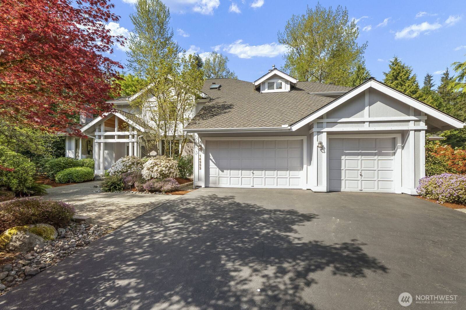 Woodinville, WA 98077,14333 221st AVE NE
