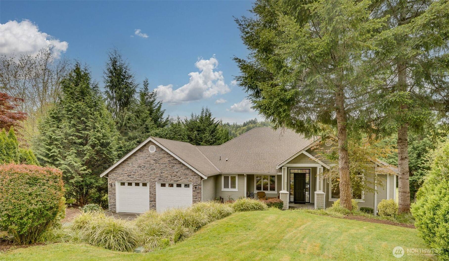Redmond, WA 98053,4411 221st PL NE