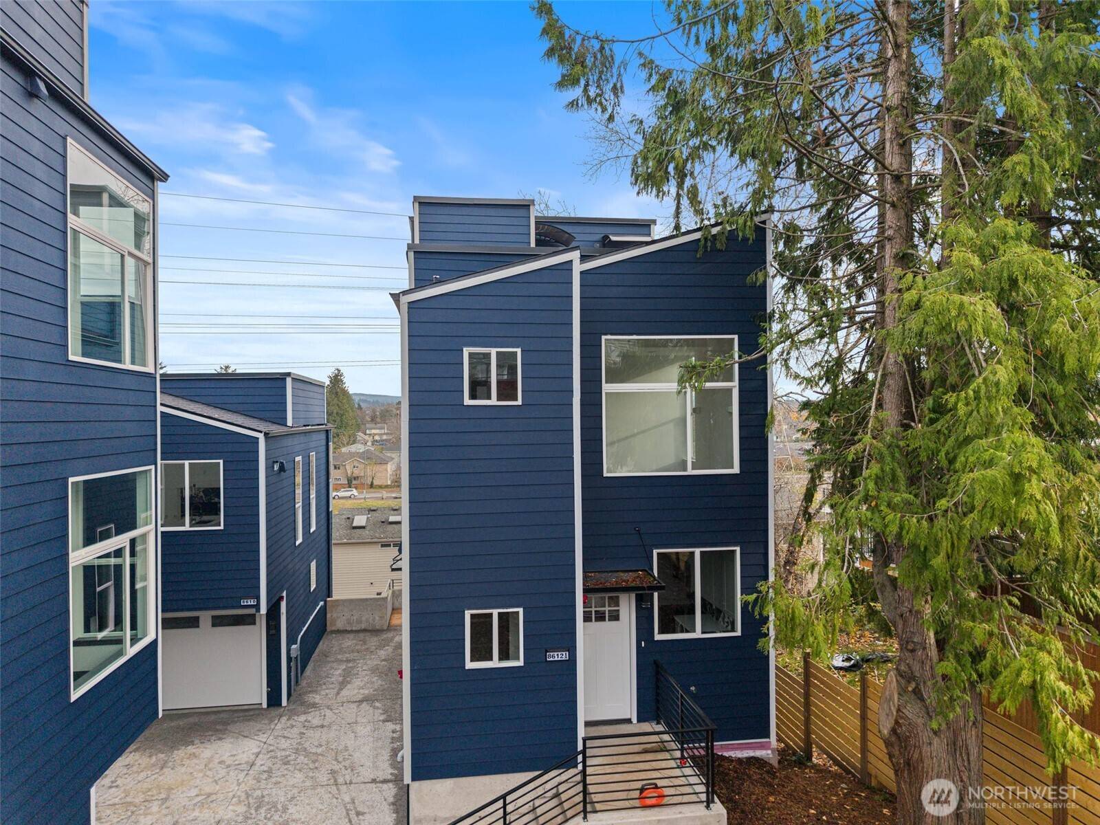 Seattle, WA 98118,9743 57th AVE S #B