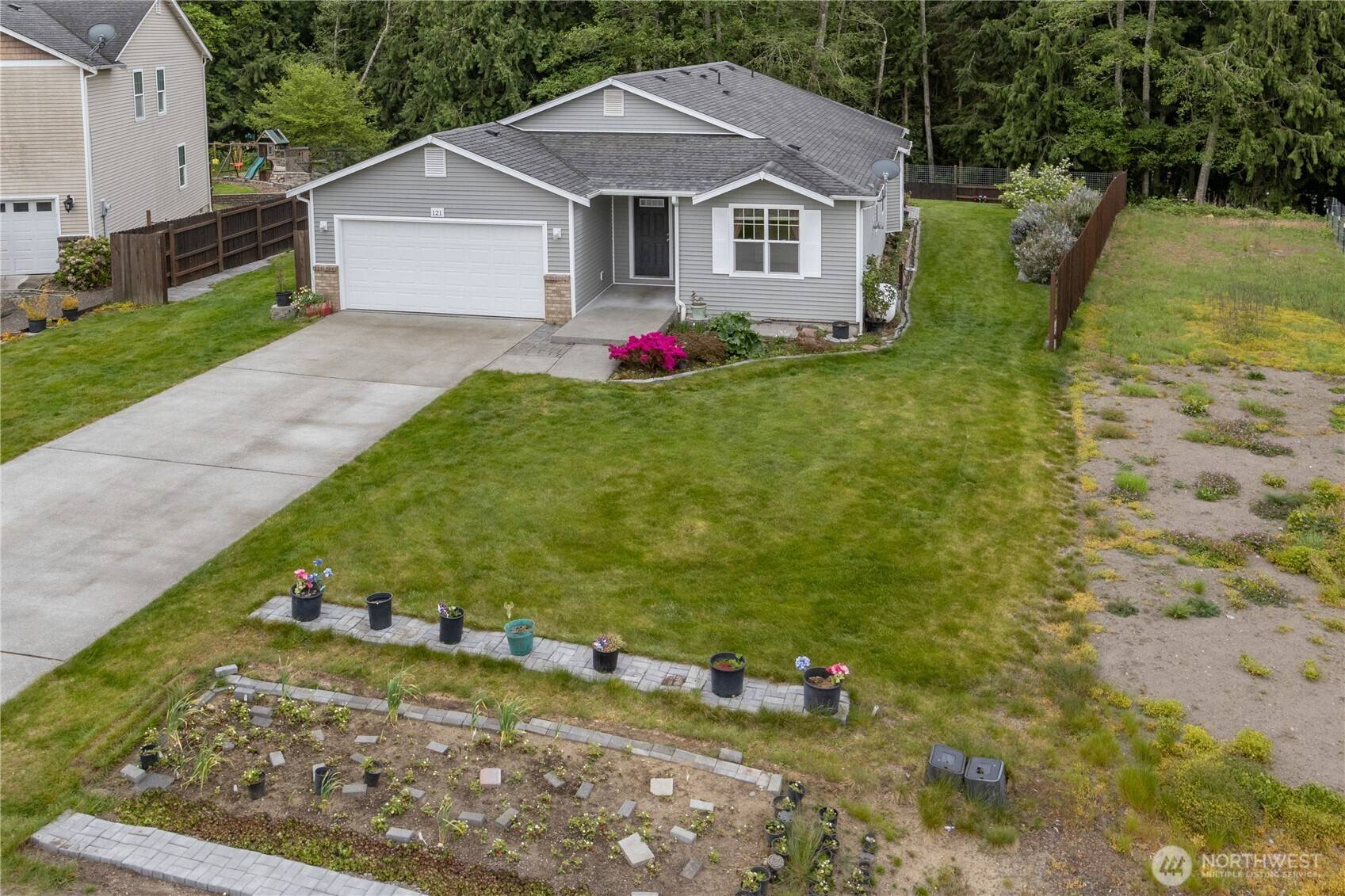 Port Ludlow, WA 98365,121 George Leslie DR