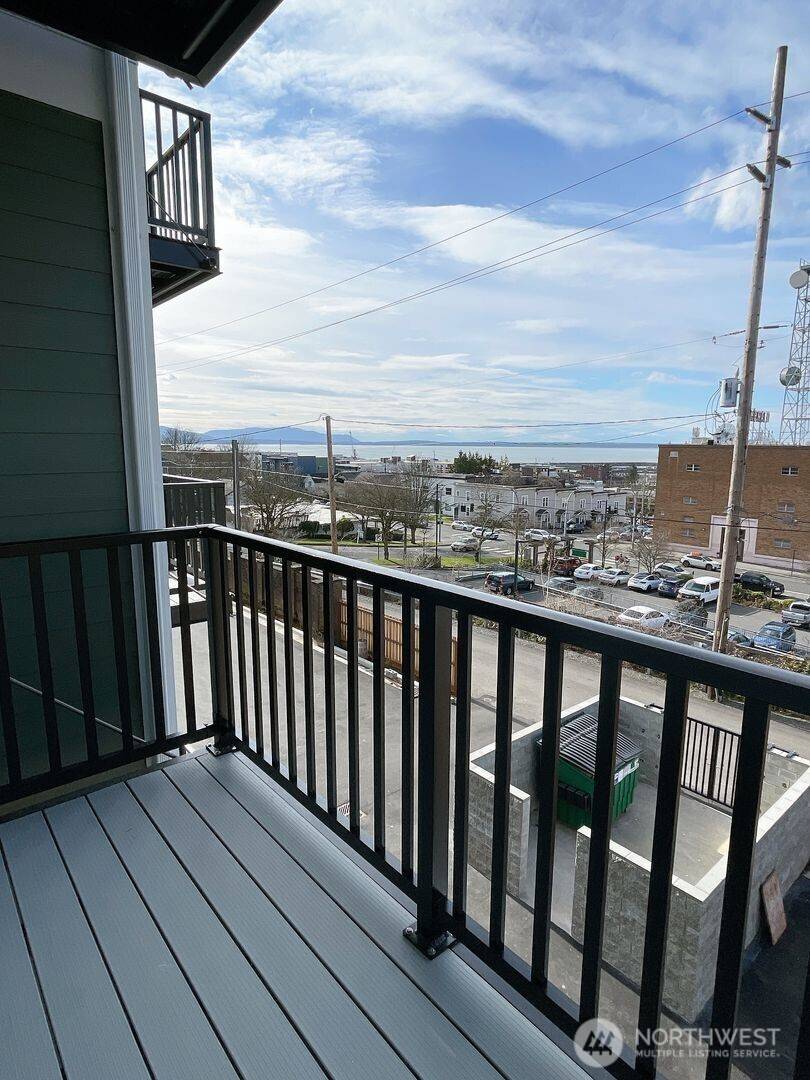 Bellingham, WA 98225,1205 N Garden ST #203