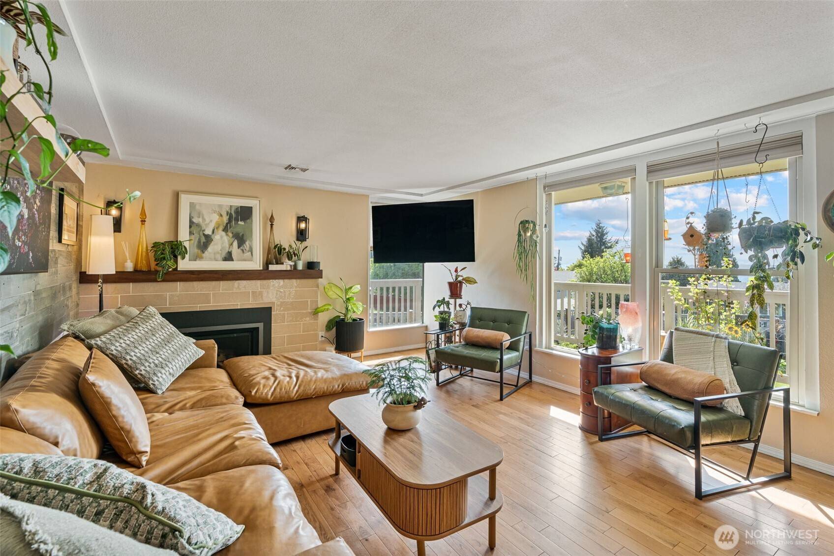 Tacoma, WA 98406,1122 N Skyline DR