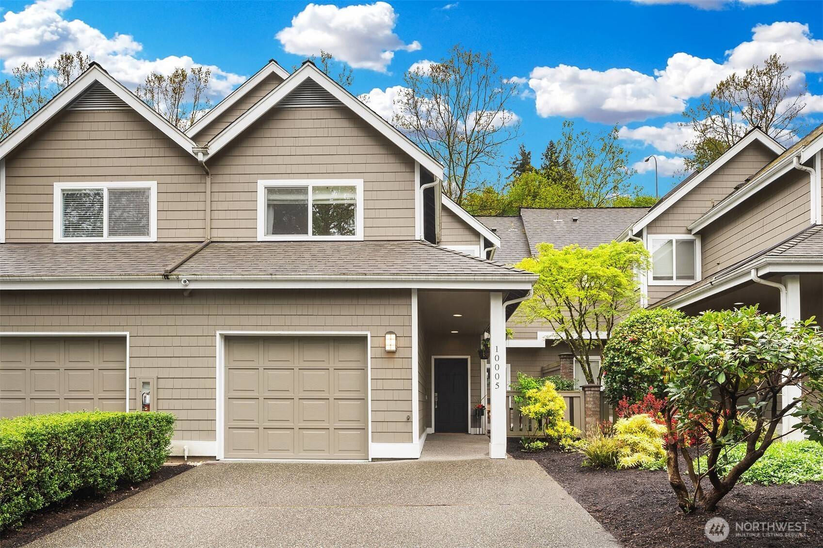Kirkland, WA 98033,10005 NE 37th CT #106