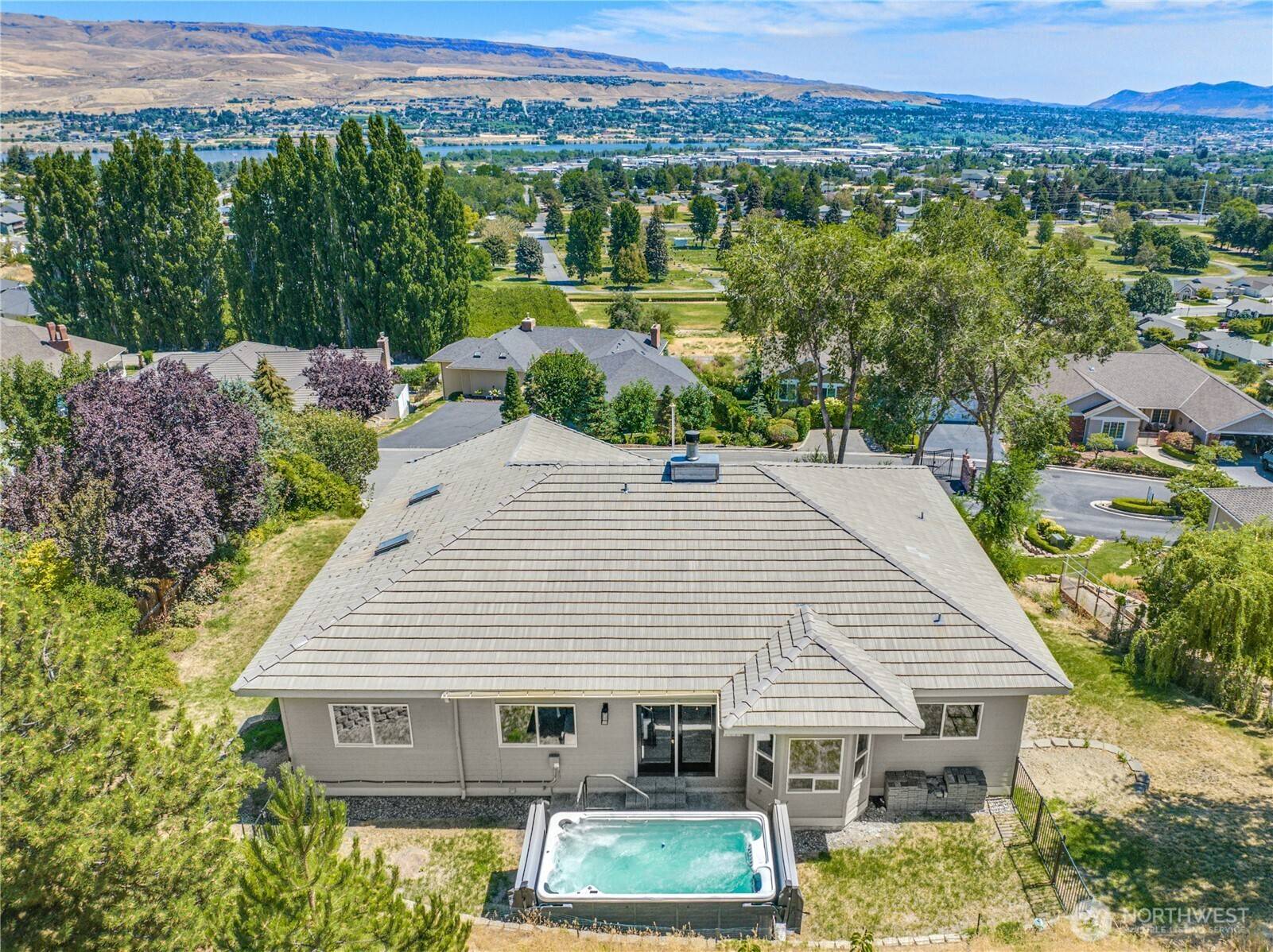Wenatchee, WA 98801,1900 Broadway PL