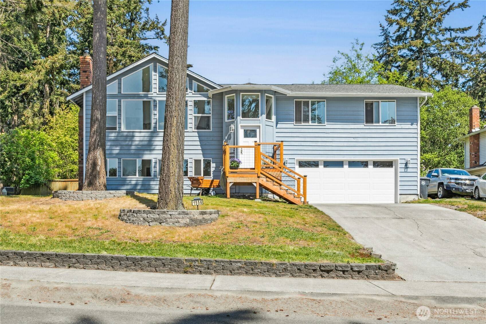 Oak Harbor, WA 98277,1556 SW Robertson DR