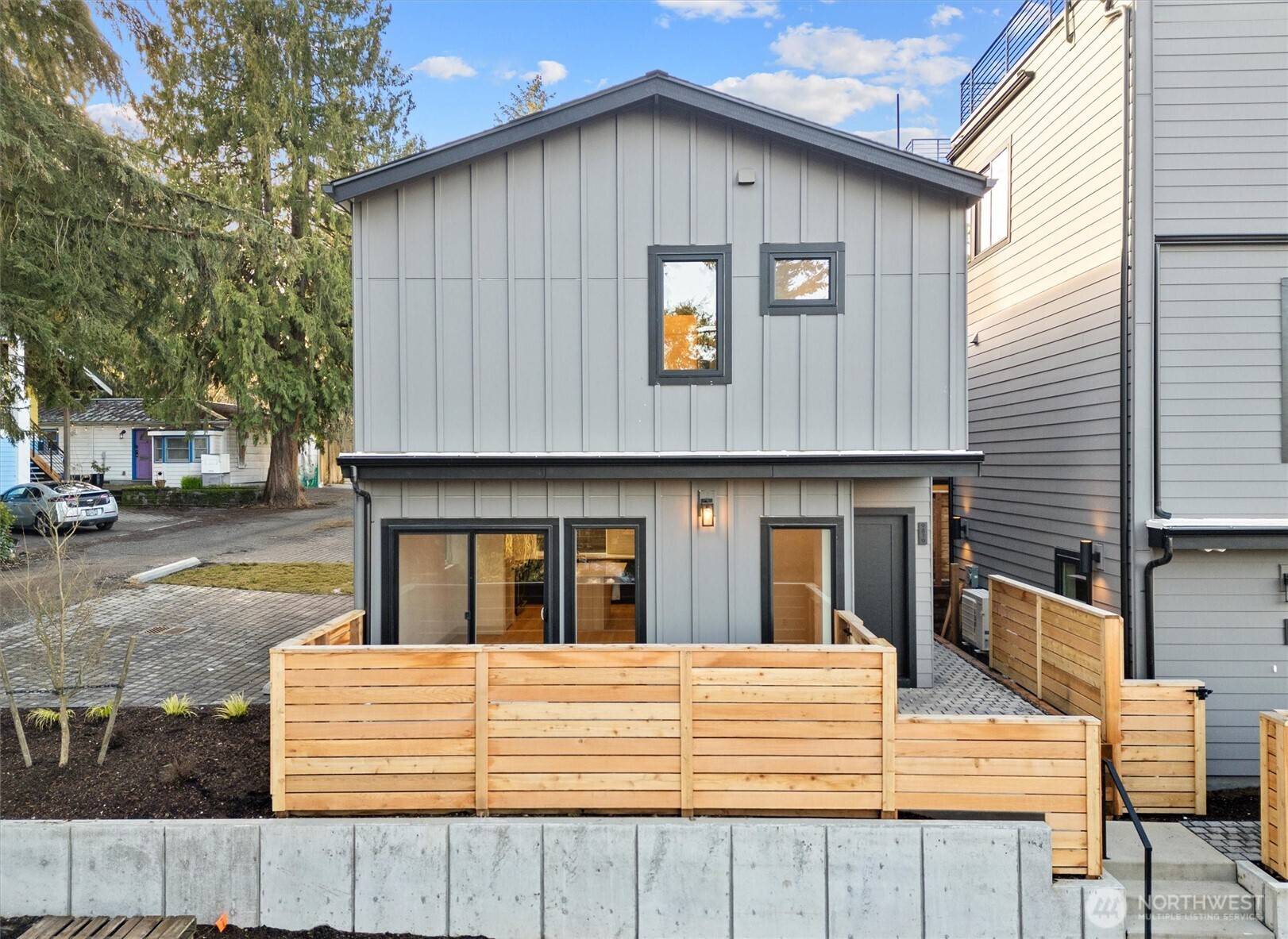 Seattle, WA 98115,9819 15th AVE NE