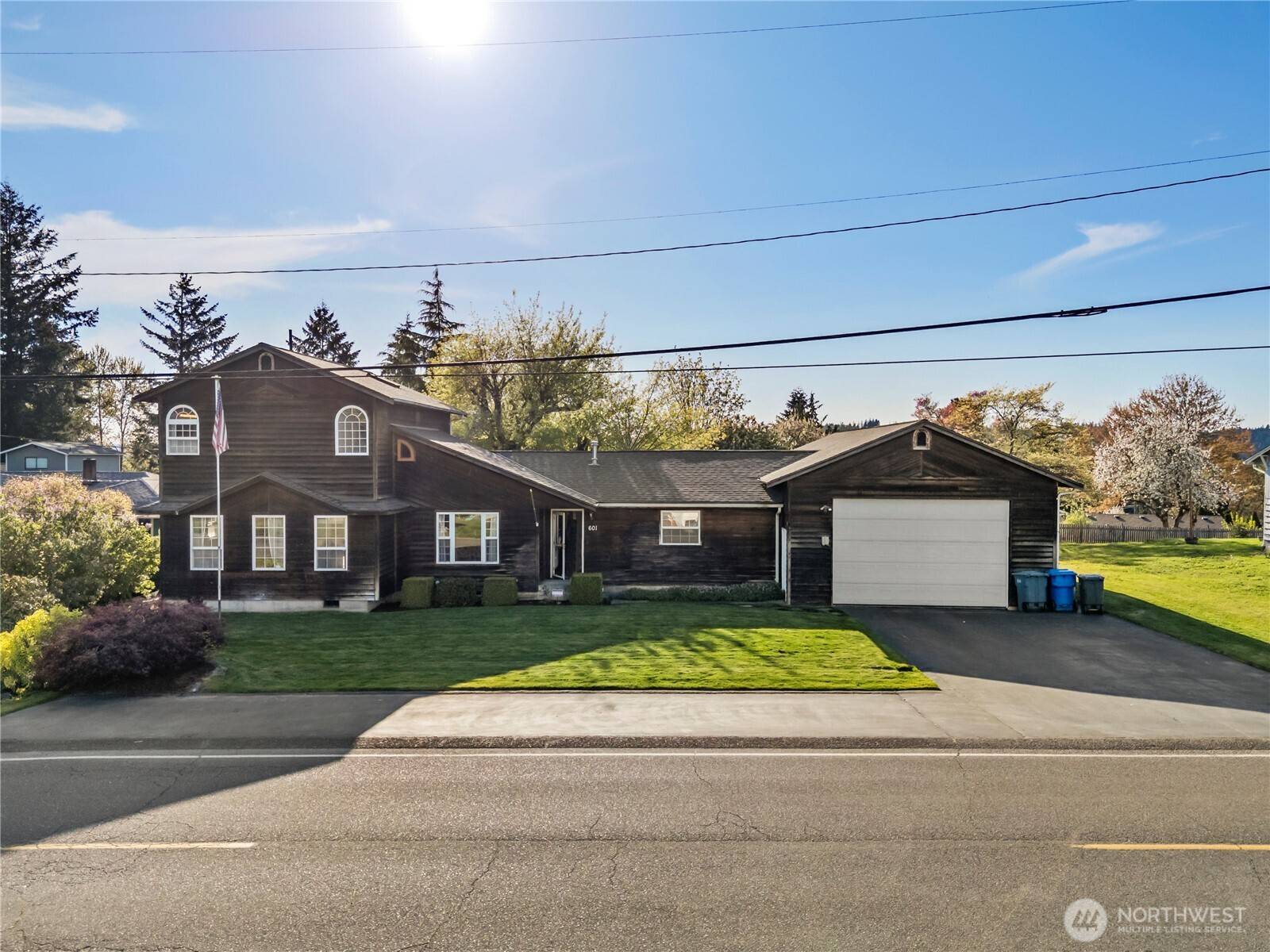 Milton, WA 98354,601 15th AVE