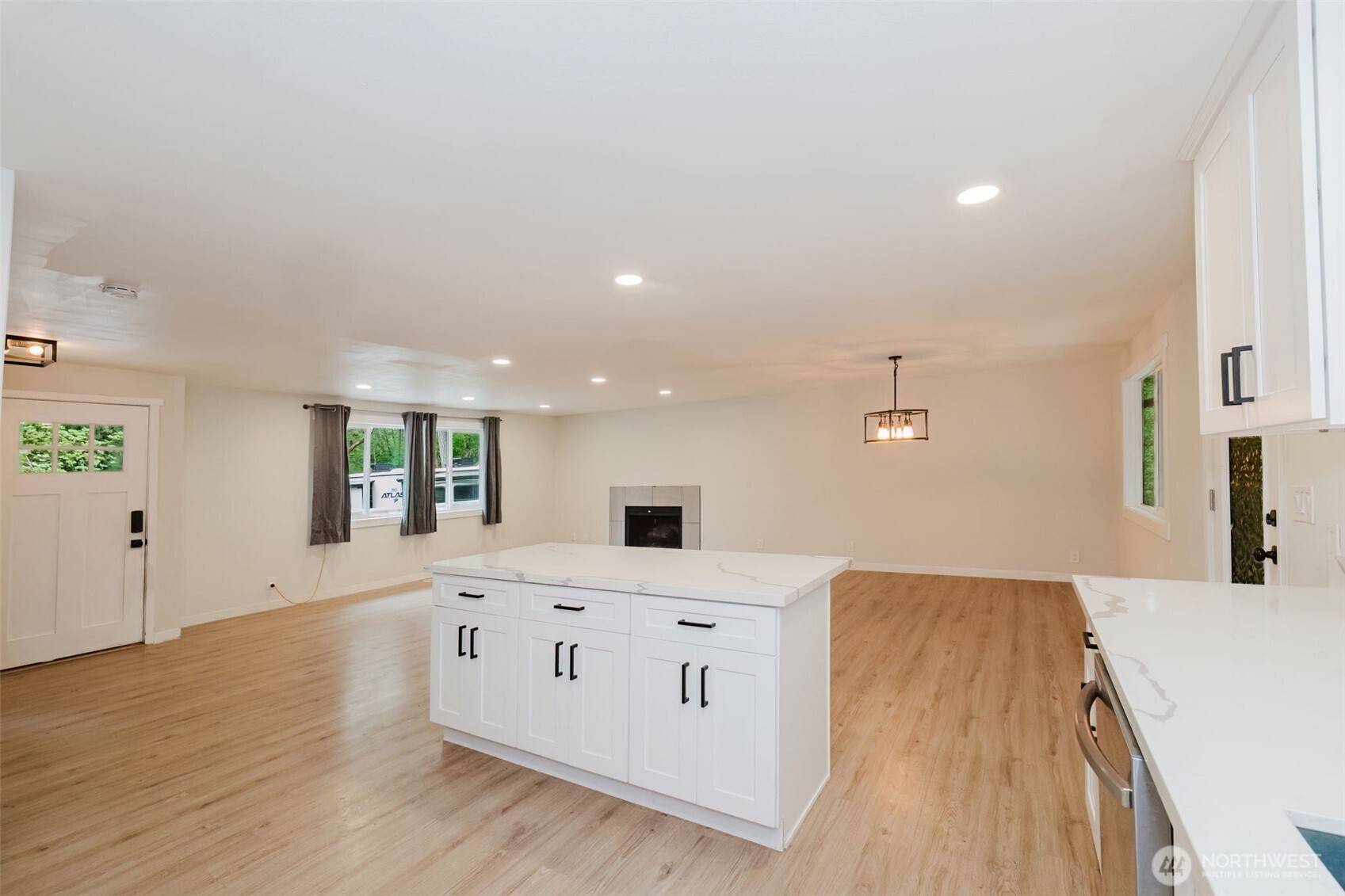 Poulsbo, WA 98370,5450 NE Laura LOOP