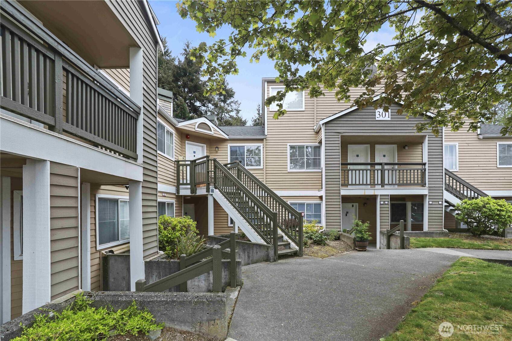 Mukilteo, WA 98275,5300 Harbour Pointe BLVD #301G