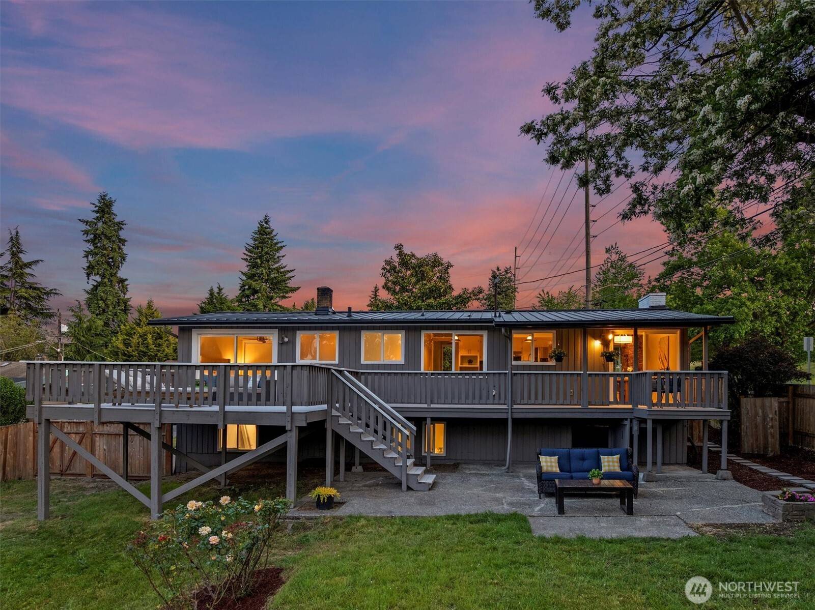 Shoreline, WA 98133,2104 N 172nd St