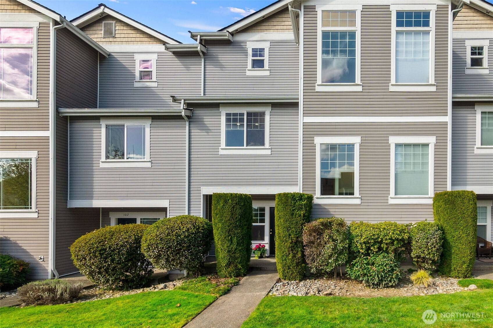 Olympia, WA 98502,4204 5th AVE NW #103