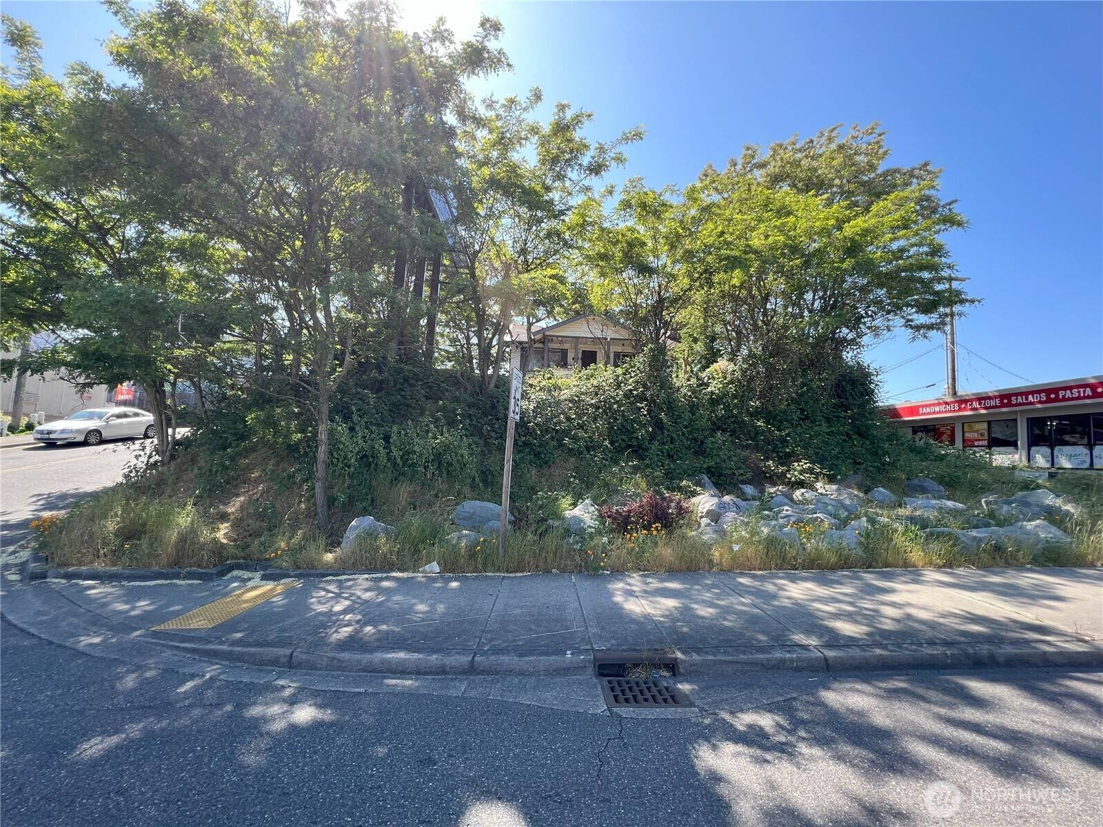 Burien, WA 98148,15325 1st AVE S