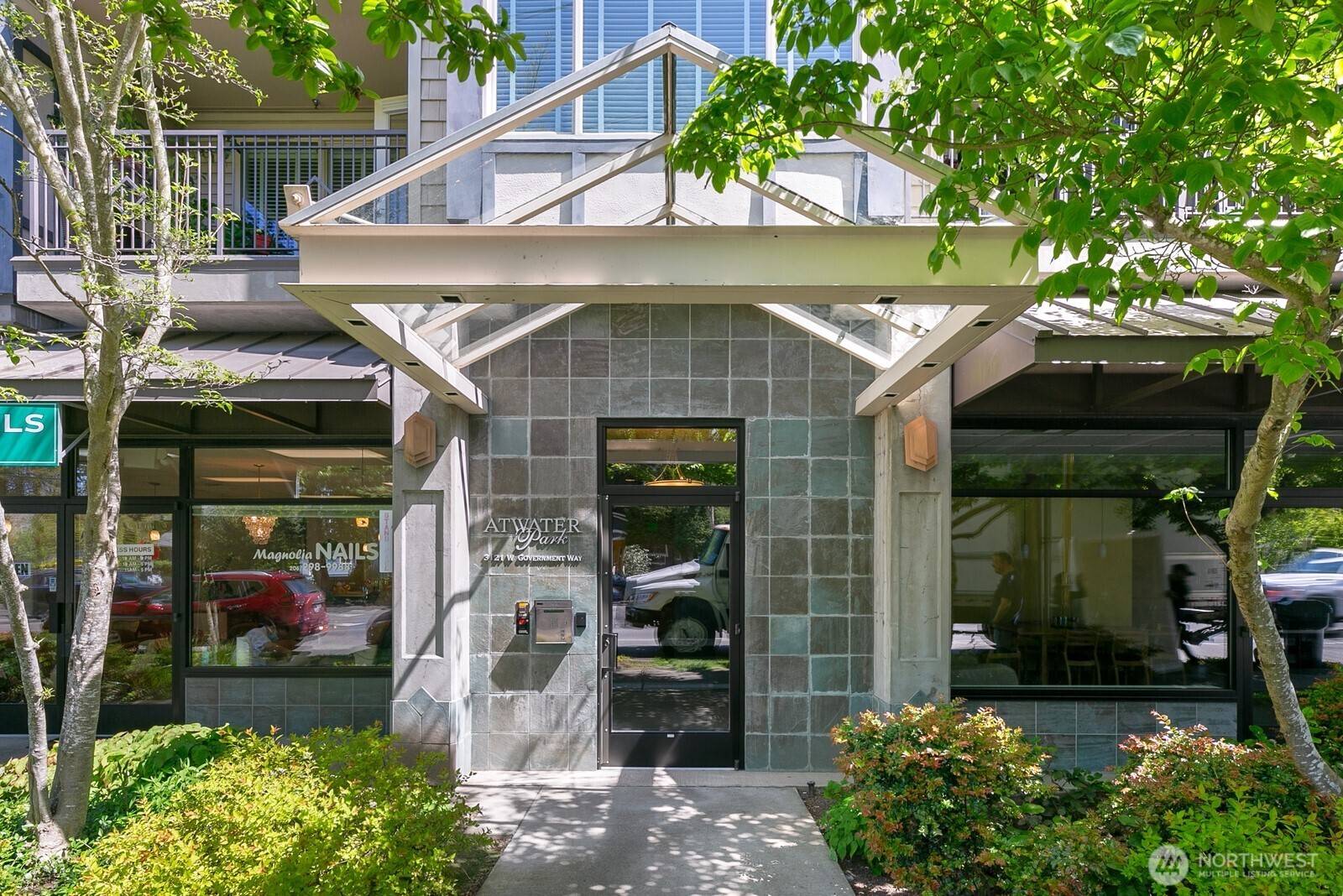 Seattle, WA 98199,3121 W Government WAY #204
