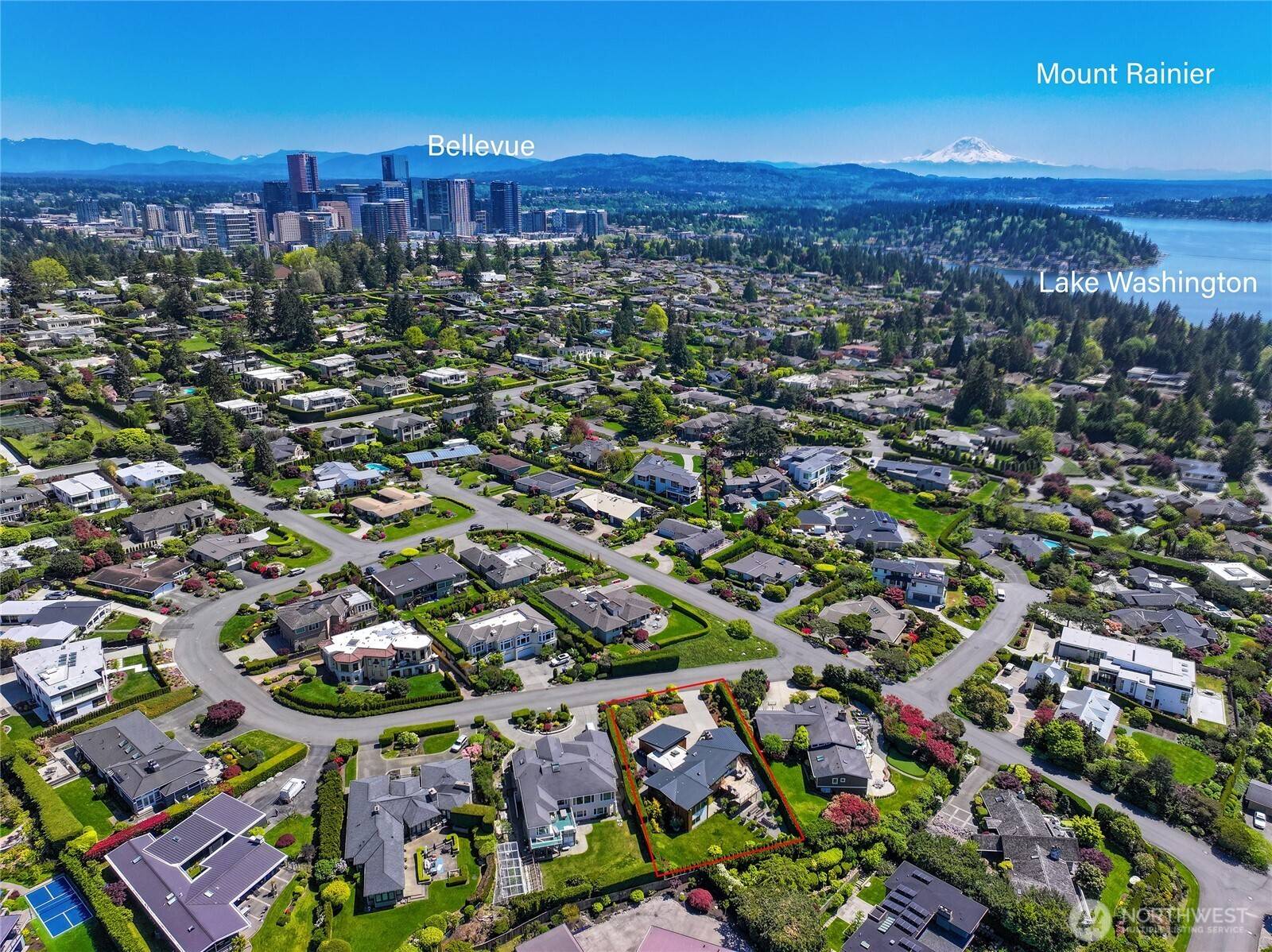 Clyde Hill, WA 98004,1615 90 AVE NE