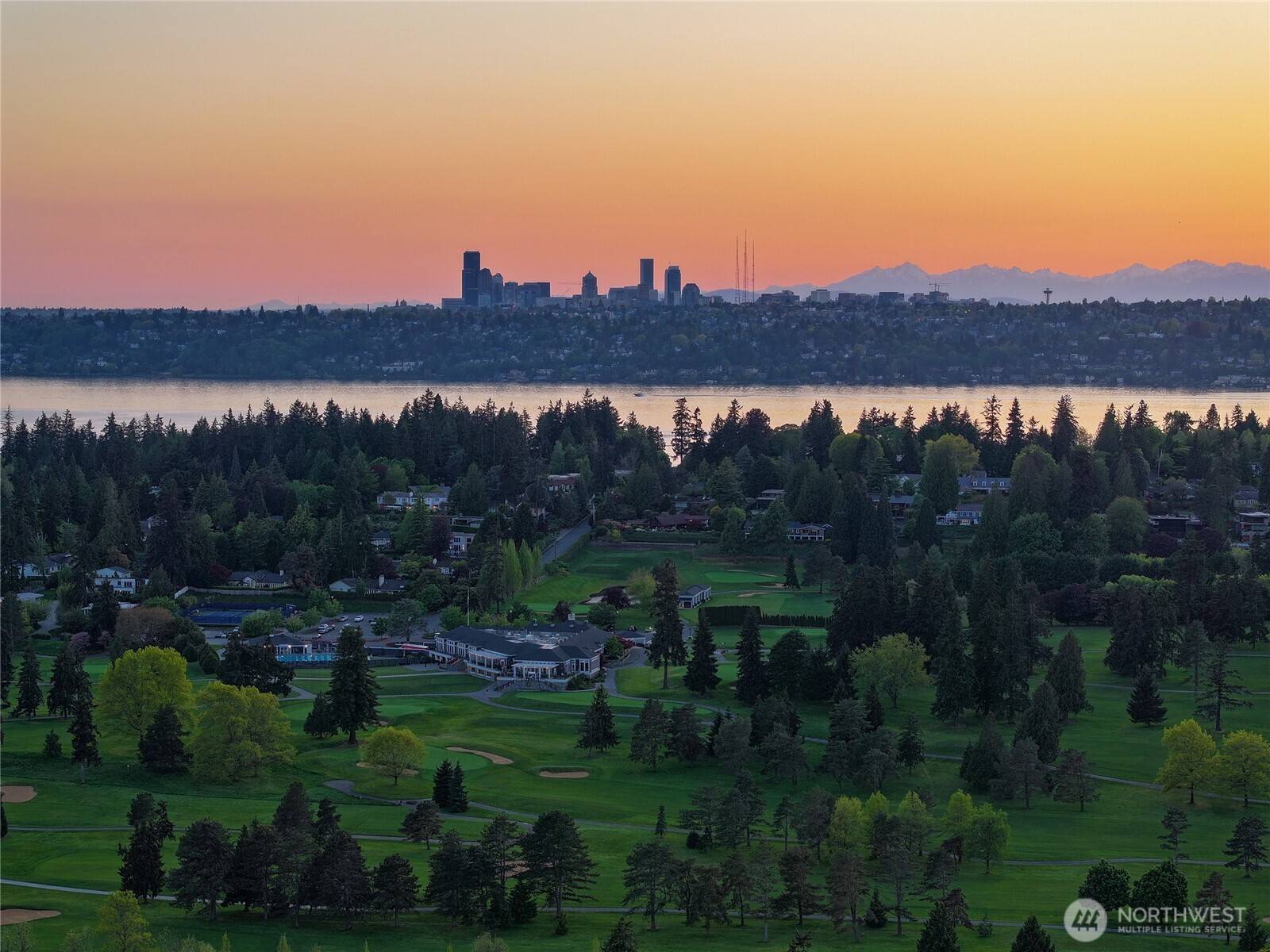Clyde Hill, WA 98004,1615 90 AVE NE