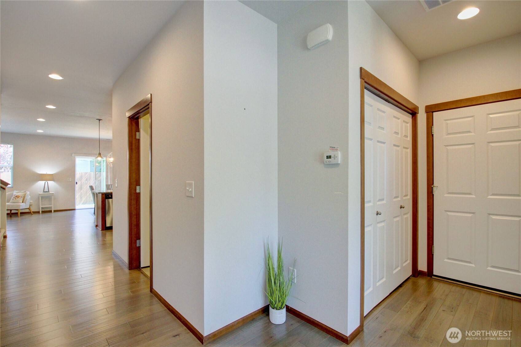 Mount Vernon, WA 98274,454 S 48th ST