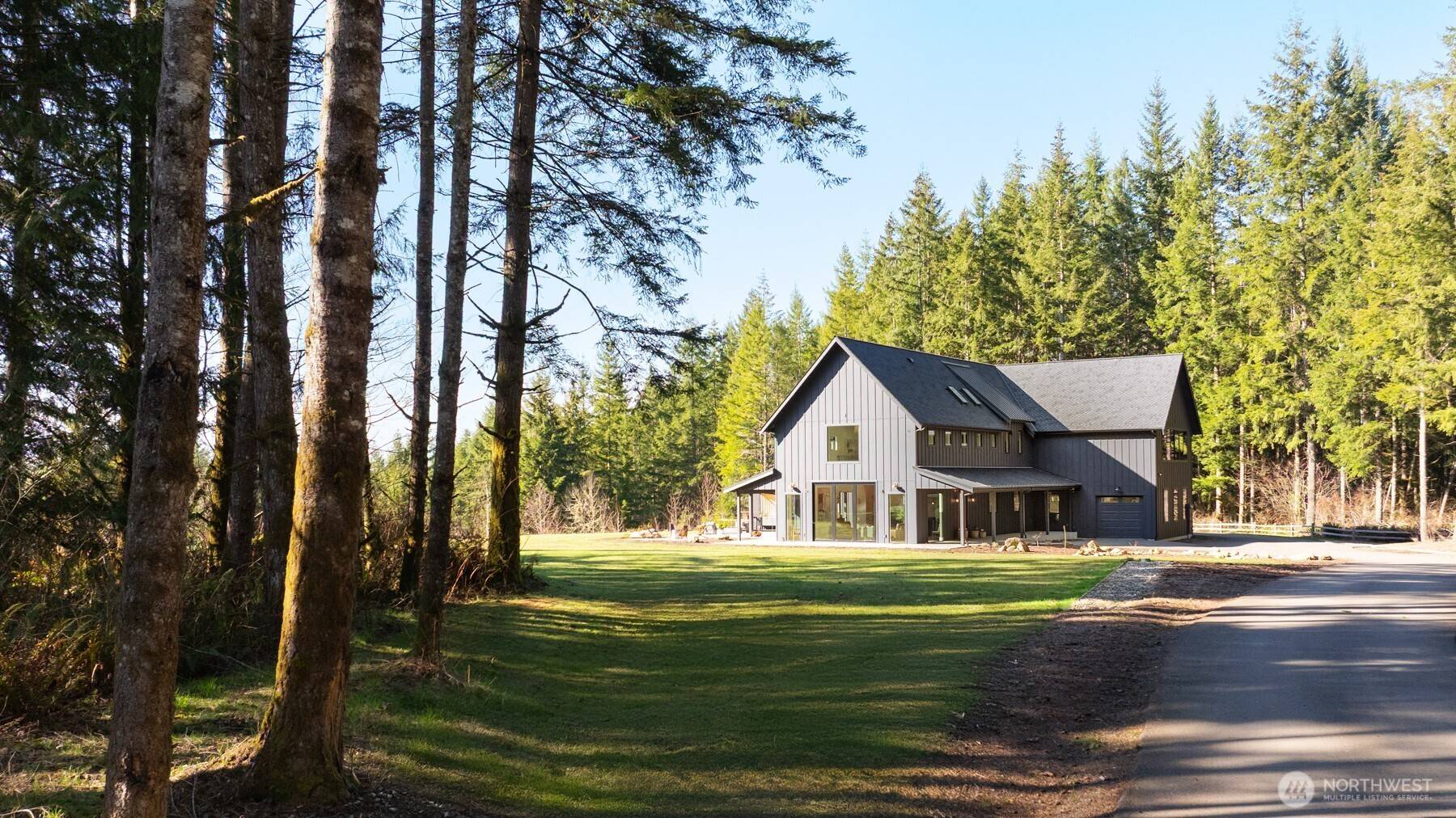 Carnation, WA 98014,33310 NE 95th PL
