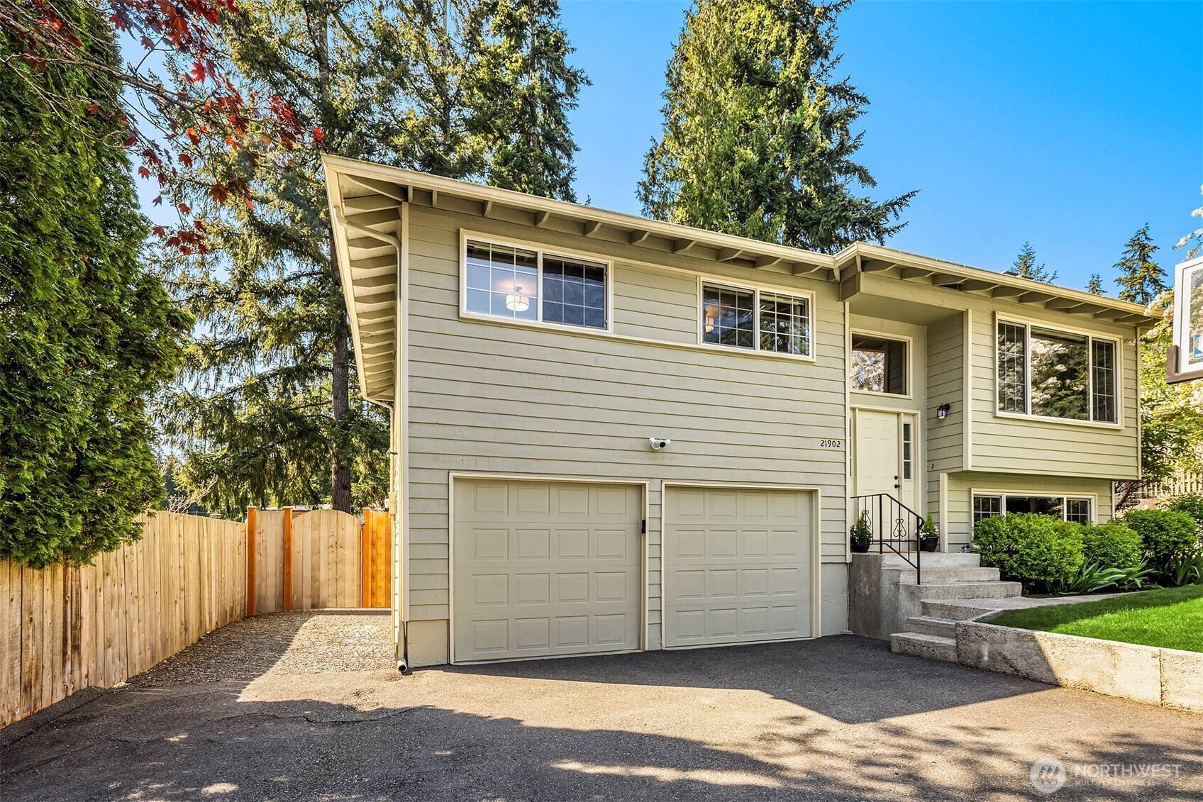 Bothell, WA 98021,21902 2nd AVE W