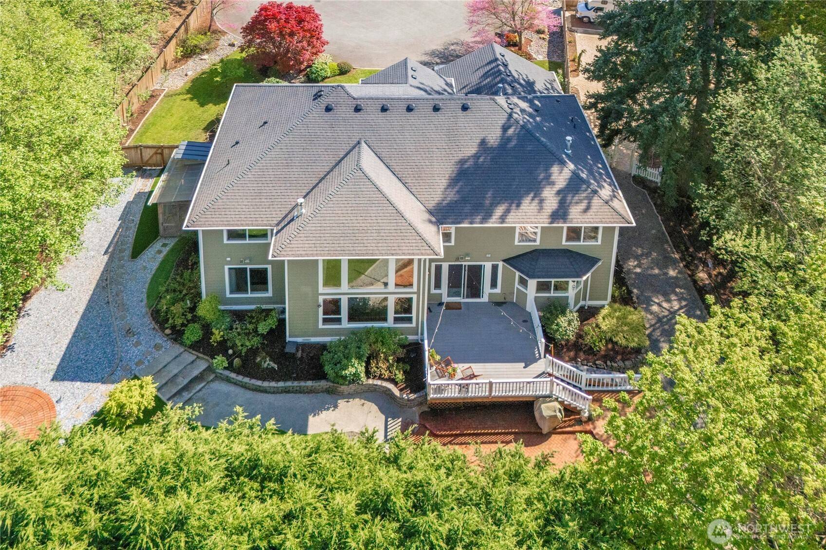 Lake Tapps, WA 98391,1402 180th AVE E