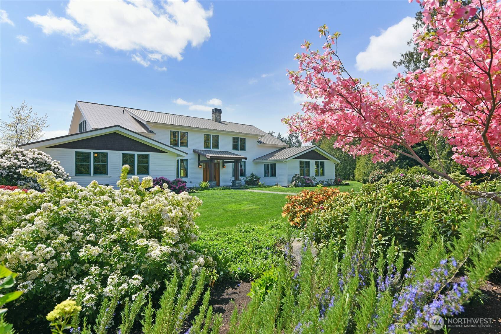 Bainbridge Island, WA 98110,4268 Tunnelwood CT NE