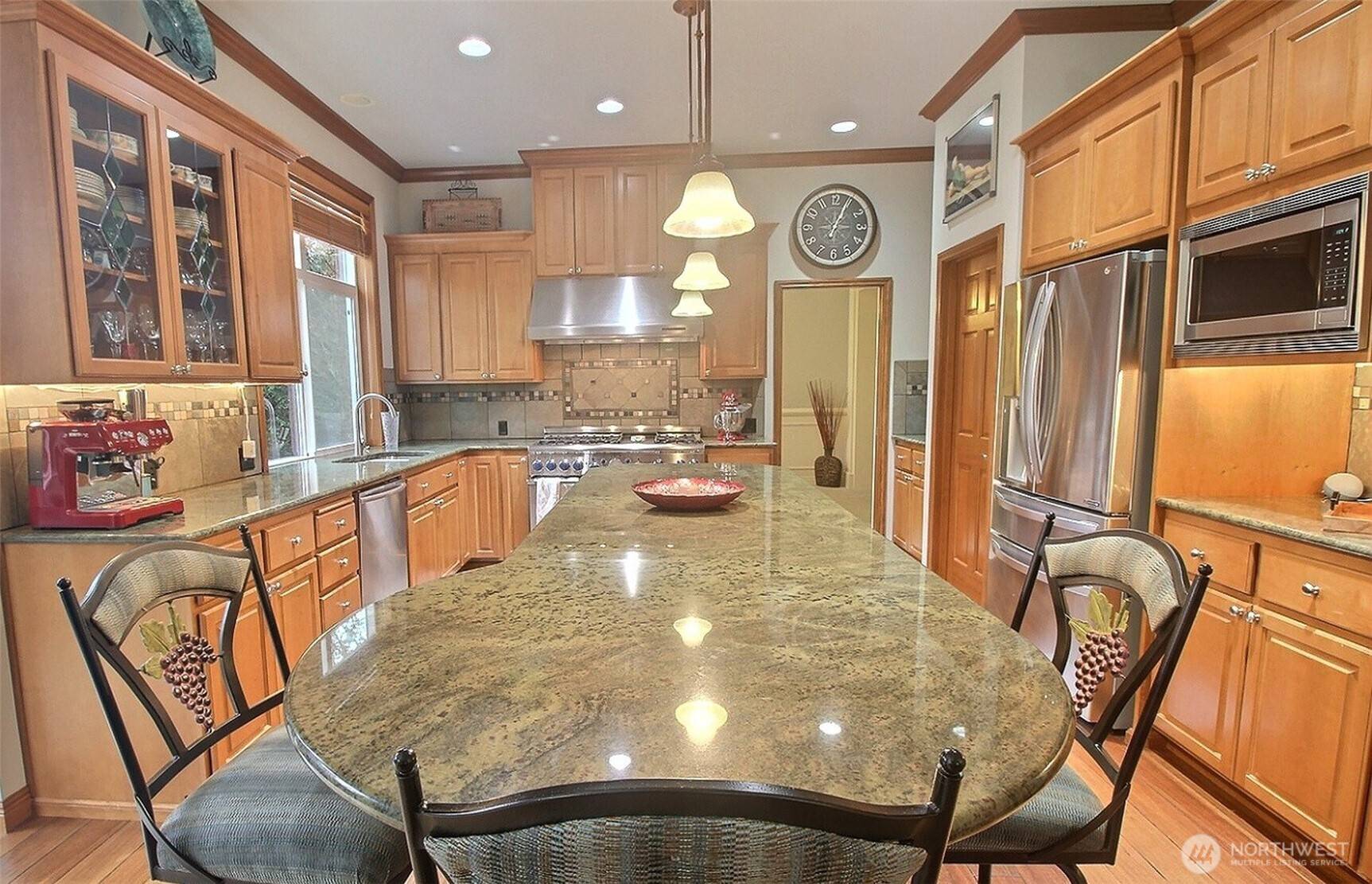 Sammamish, WA 98075,2116 263rd PL SE