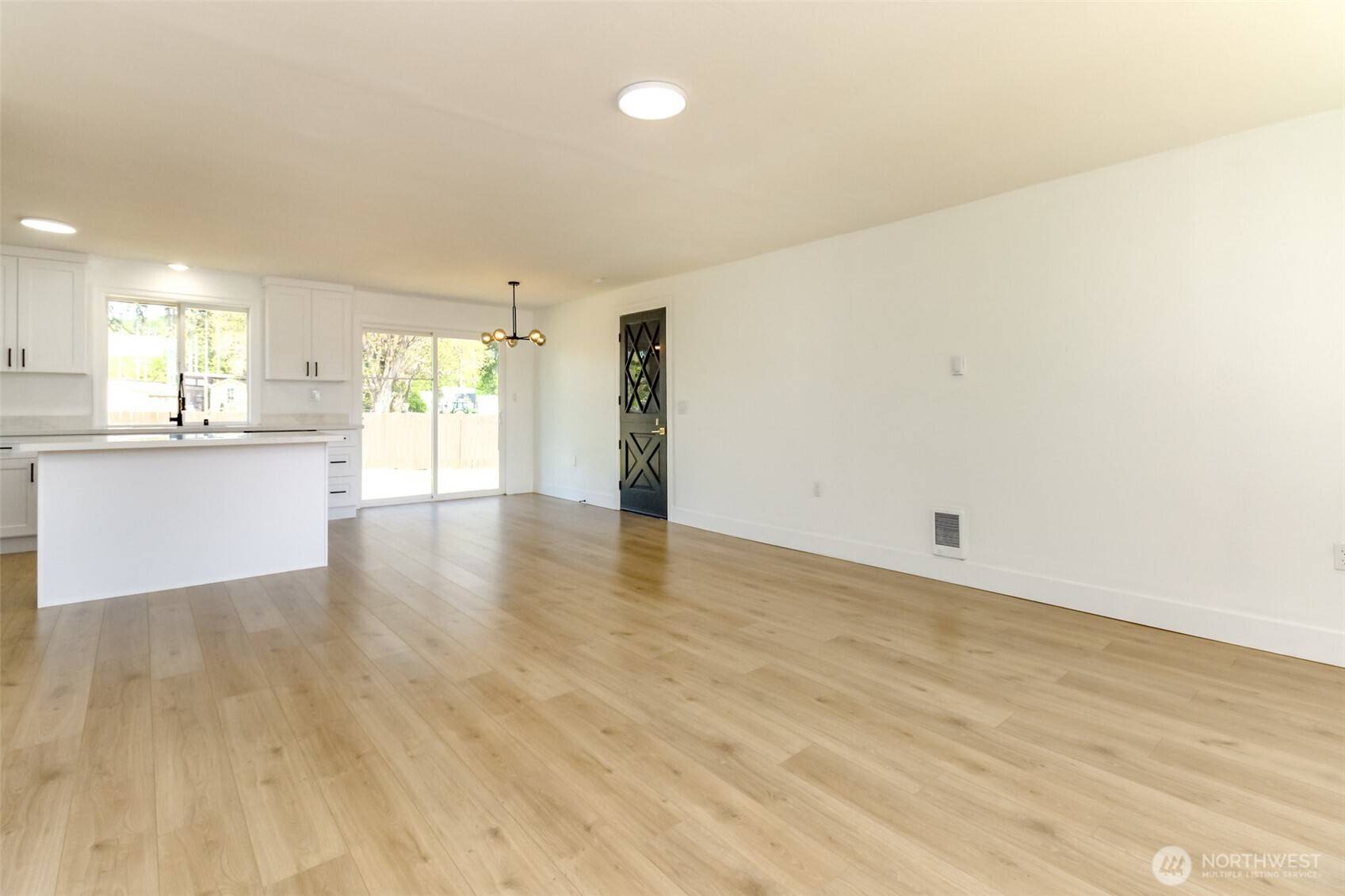 Oakville, WA 98568,513 E Oak ST