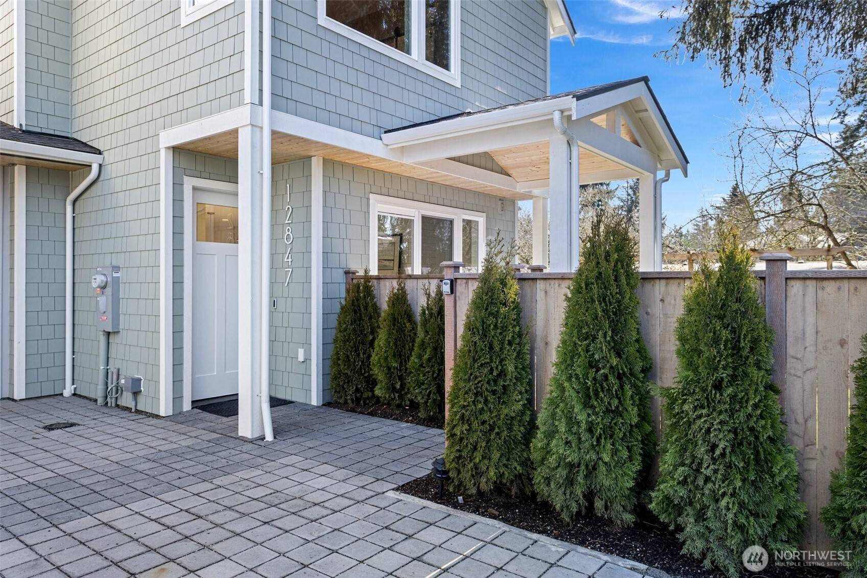 Kirkland, WA 98033,12847 NE 113th ST