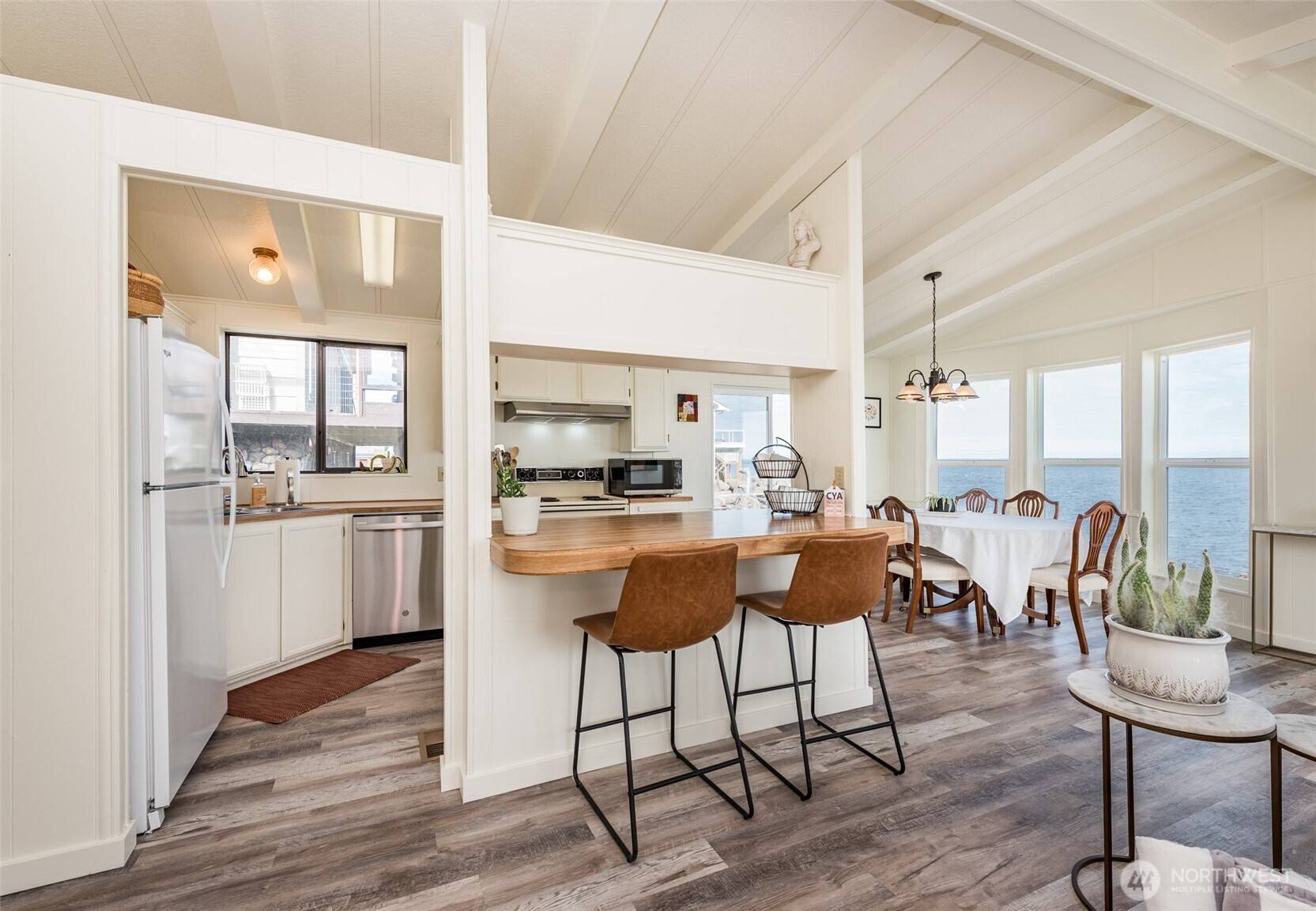 Sequim, WA 98382,361 3 Crabs RD