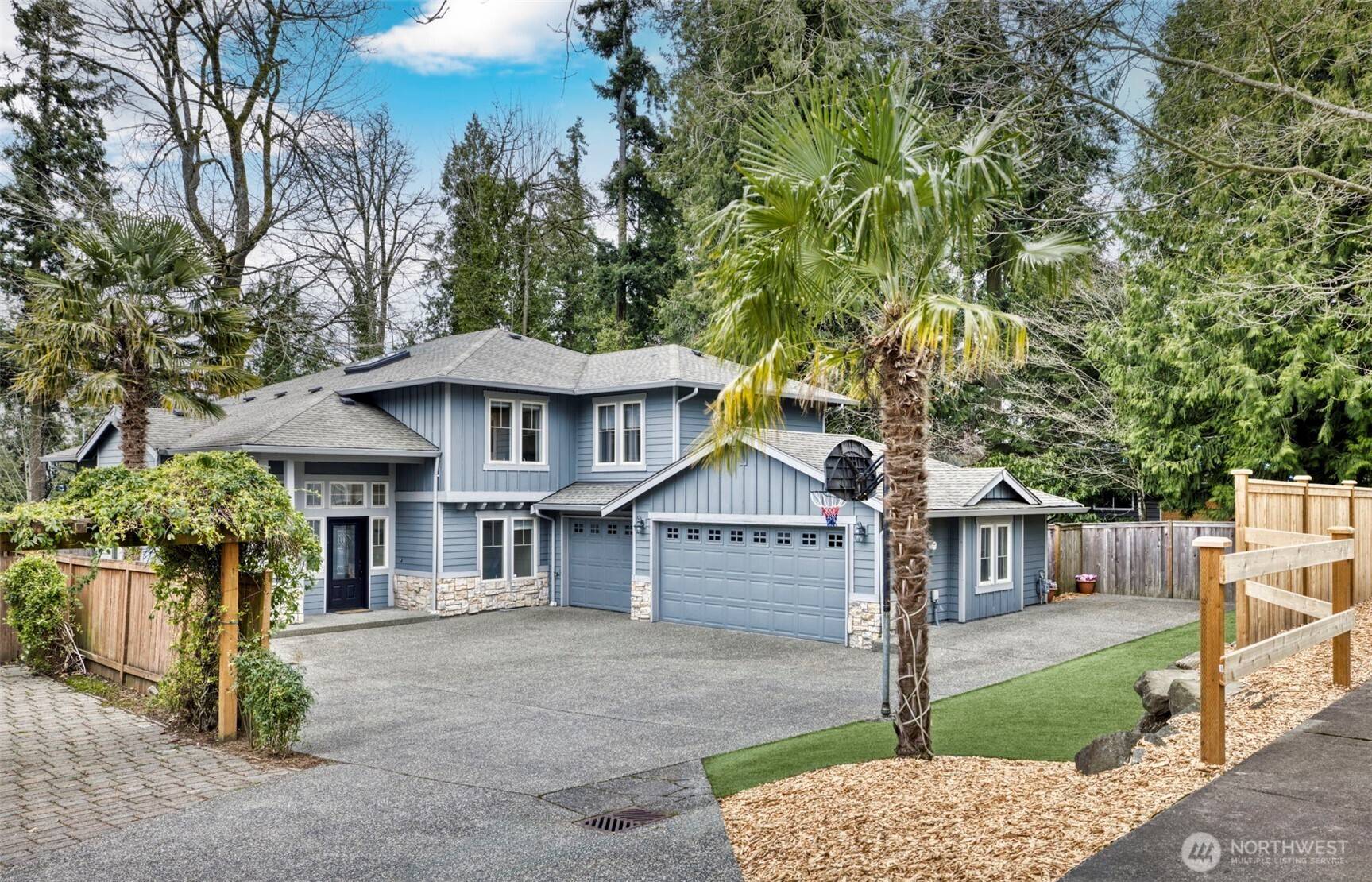 Kirkland, WA 98033,6211 116th AVE NE