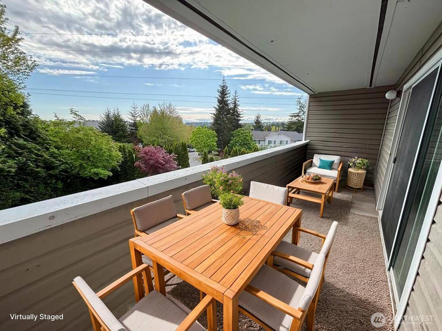 Kirkland, WA 98034,12429 NE 130th Court #G201