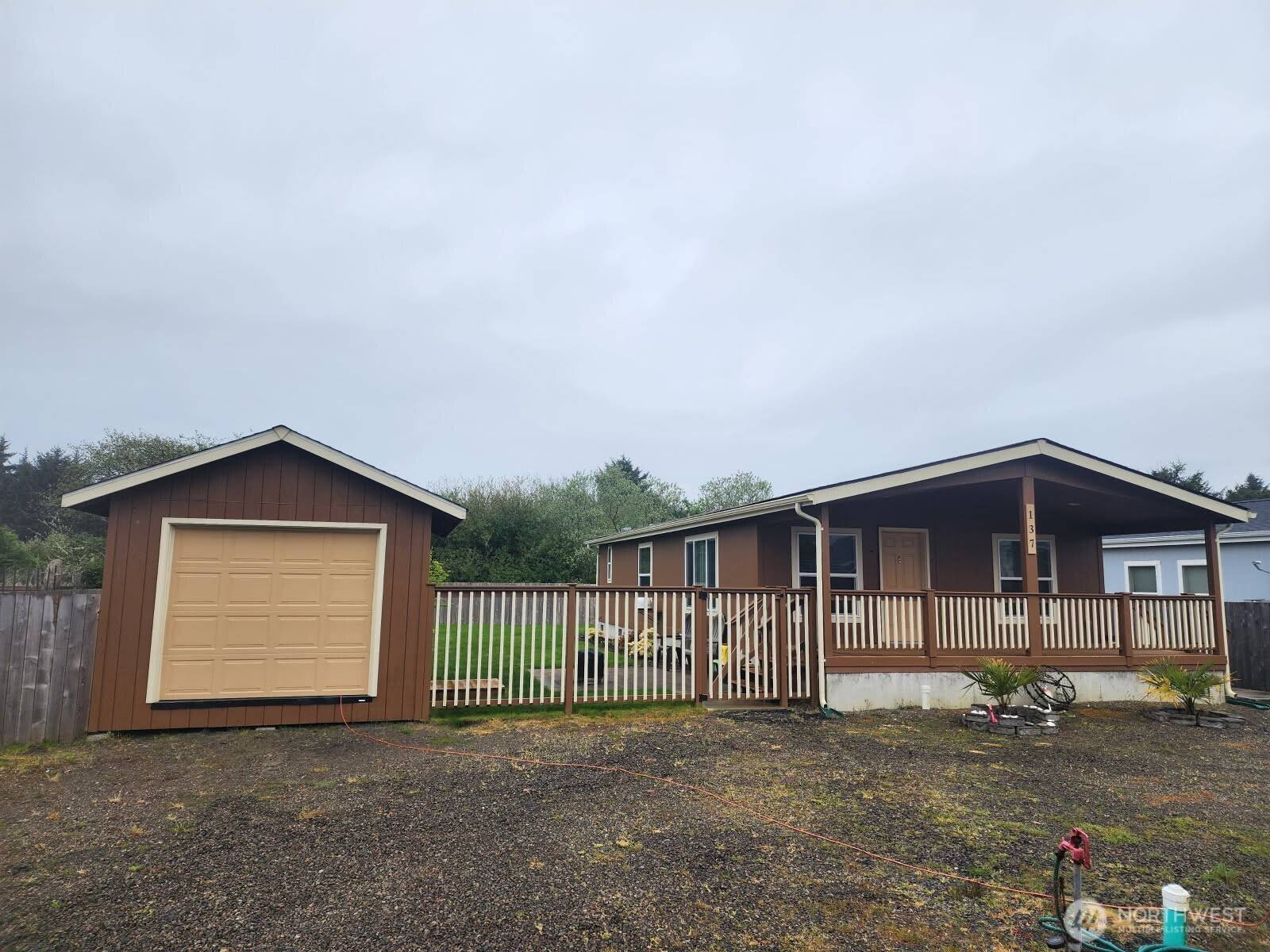 Ocean Shores, WA 98569,137 Frigate ST NW