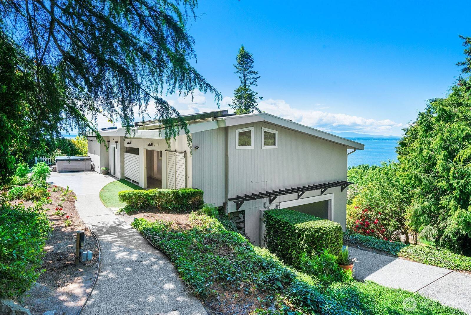 Shoreline, WA 98177,16781 15th AVE NW