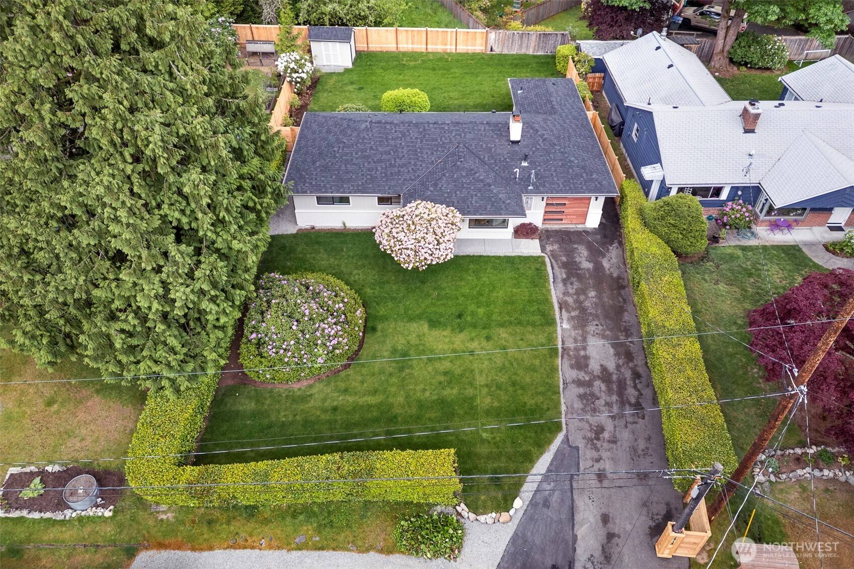 Lake Forest Park, WA 98155,18733 50th AVE NE