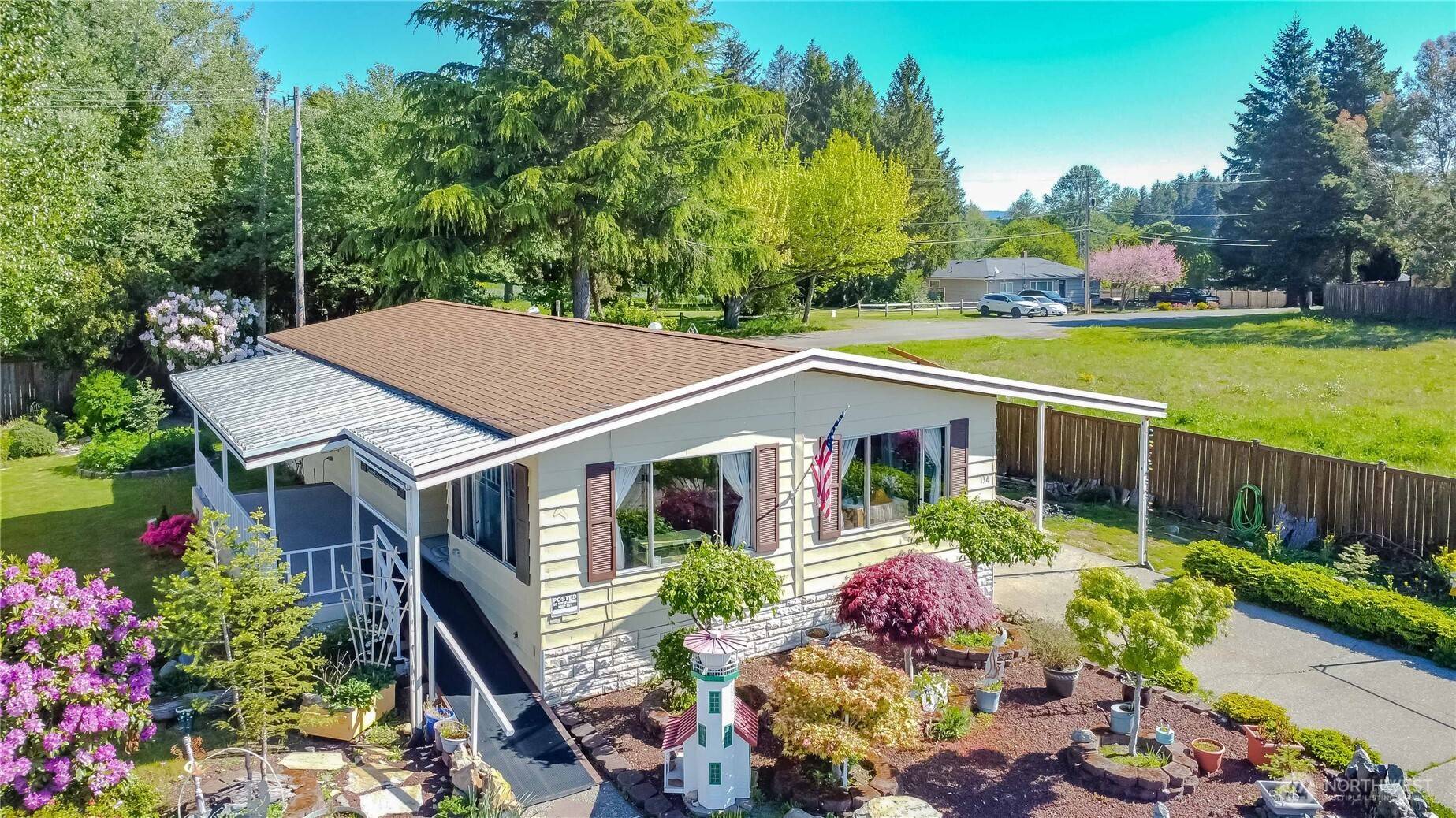 Kent, WA 98031,11436 SE 208th ST #134