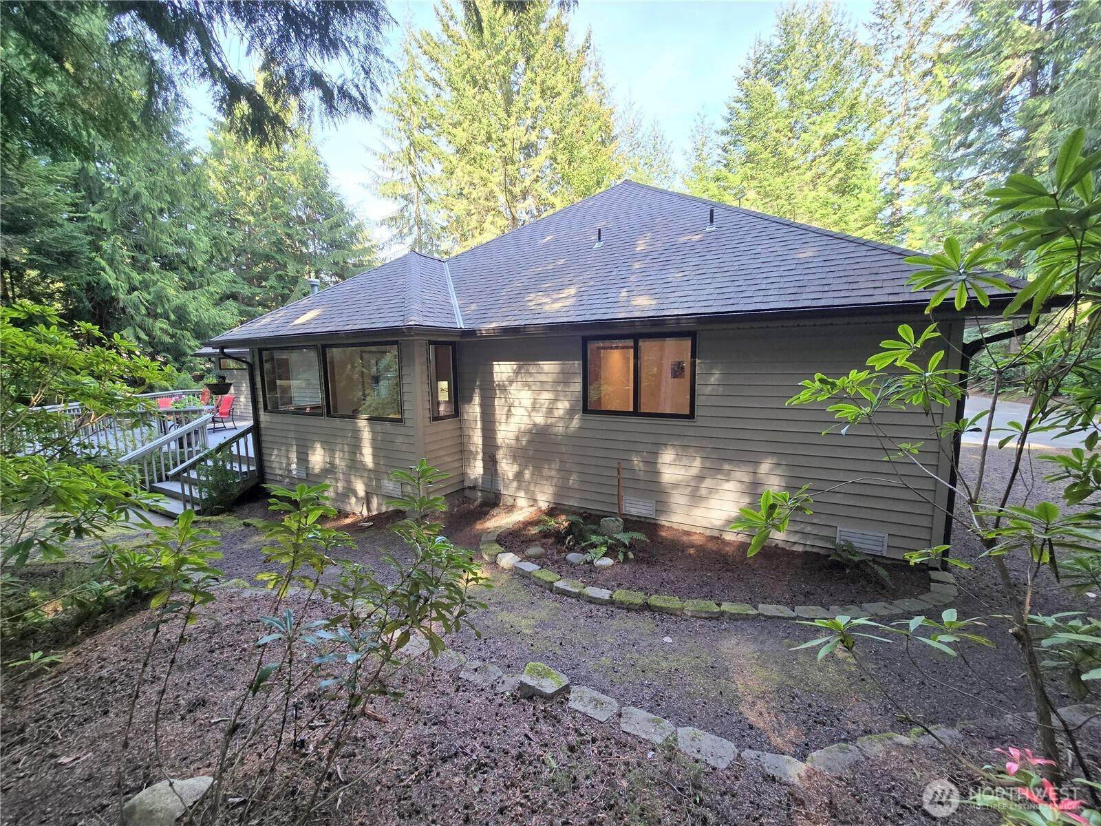 Sequim, WA 98382,201 Buck Loop RD