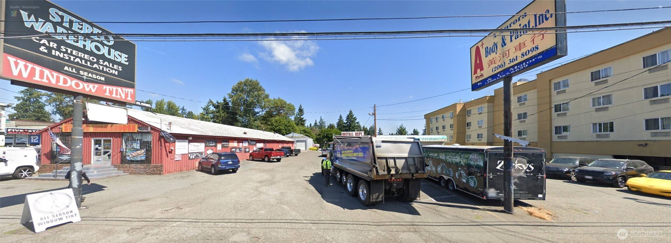 Seattle, WA 98133,13720 Aurora AVE N