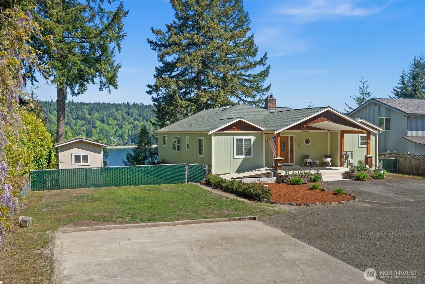 Bremerton, WA 98311,7295 Navajo TRL NE