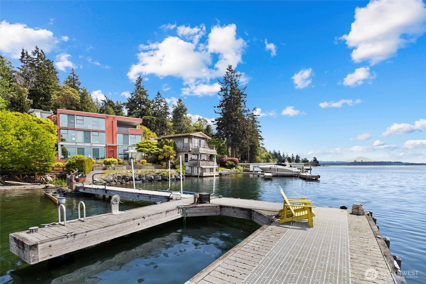 Kirkland, WA 98034,11807 Holmes Point DR NE