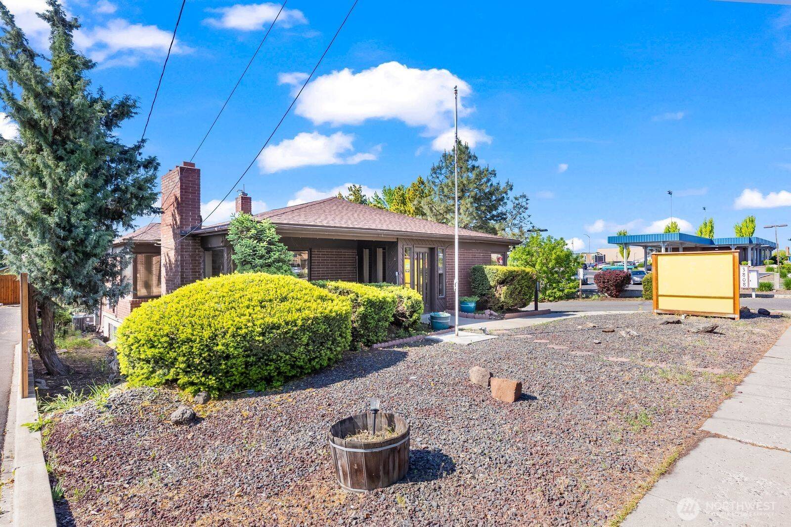 Yakima, WA 98902,3808 Tieton DR