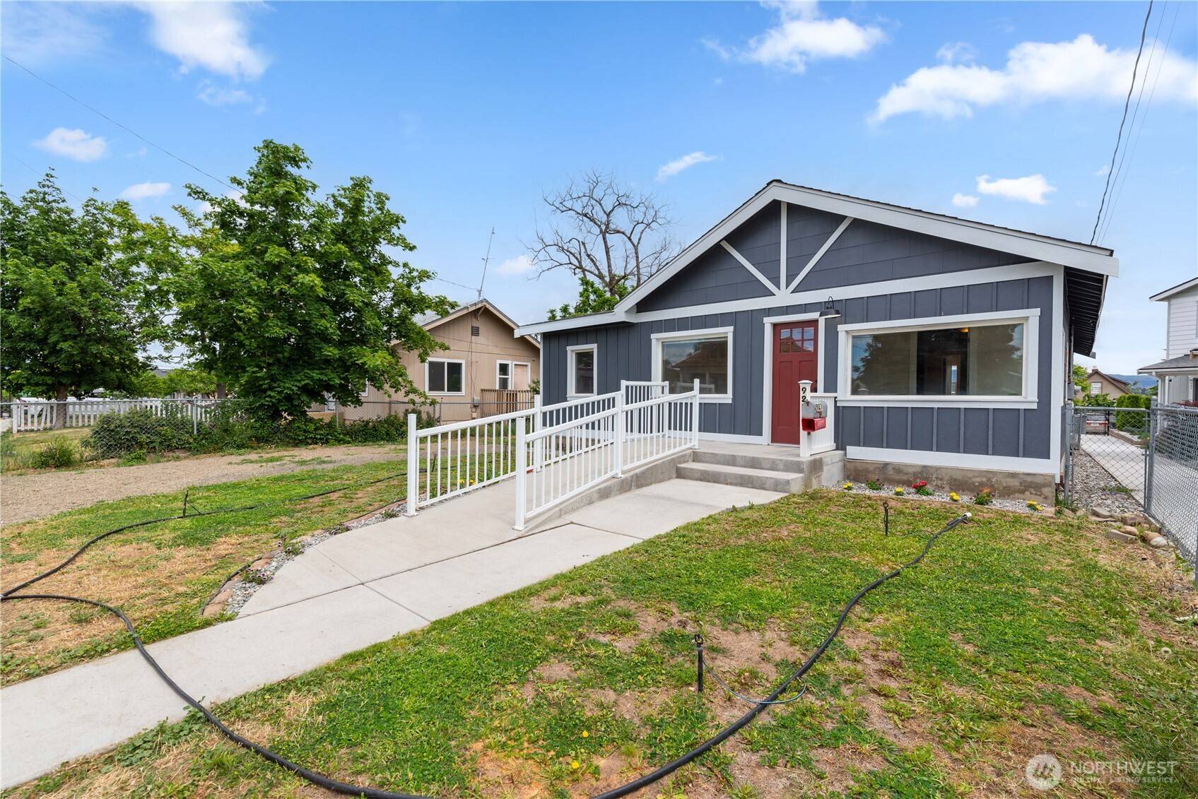Wenatchee, WA 98801,927 Methow
