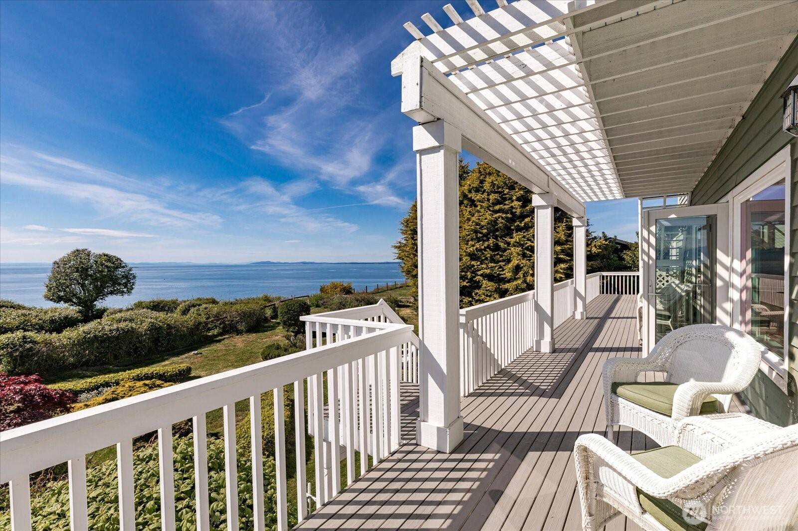 Oak Harbor, WA 98277,2029 West Beach RD